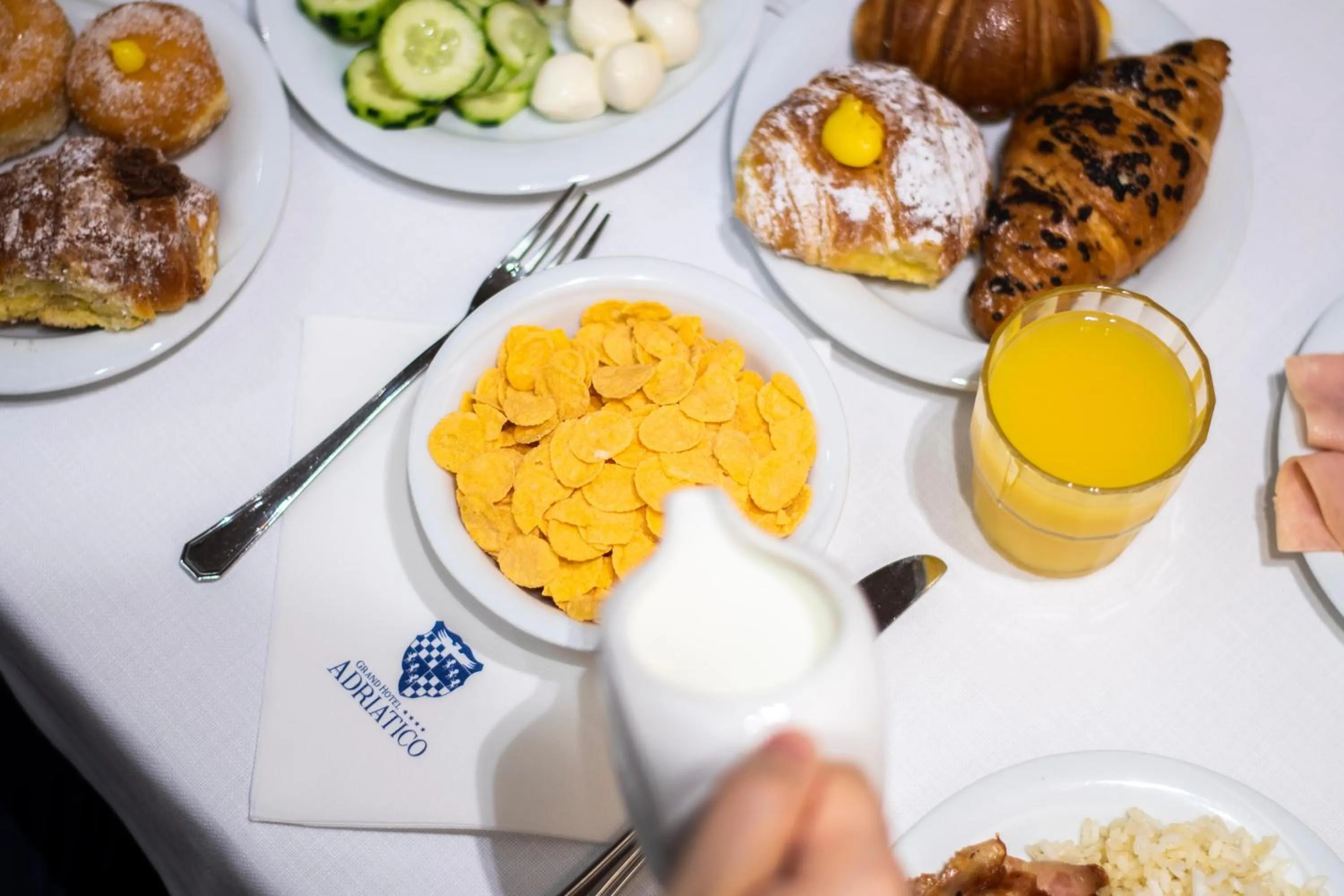 Restaurant/places to eat in Grand Hotel Adriatico