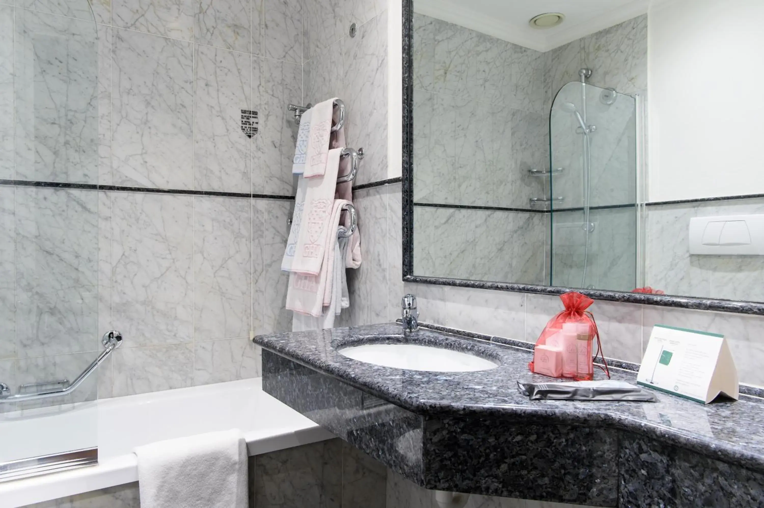 Bathroom in Grand Hotel Adriatico Bathroom in Grand Hotel Adriatico