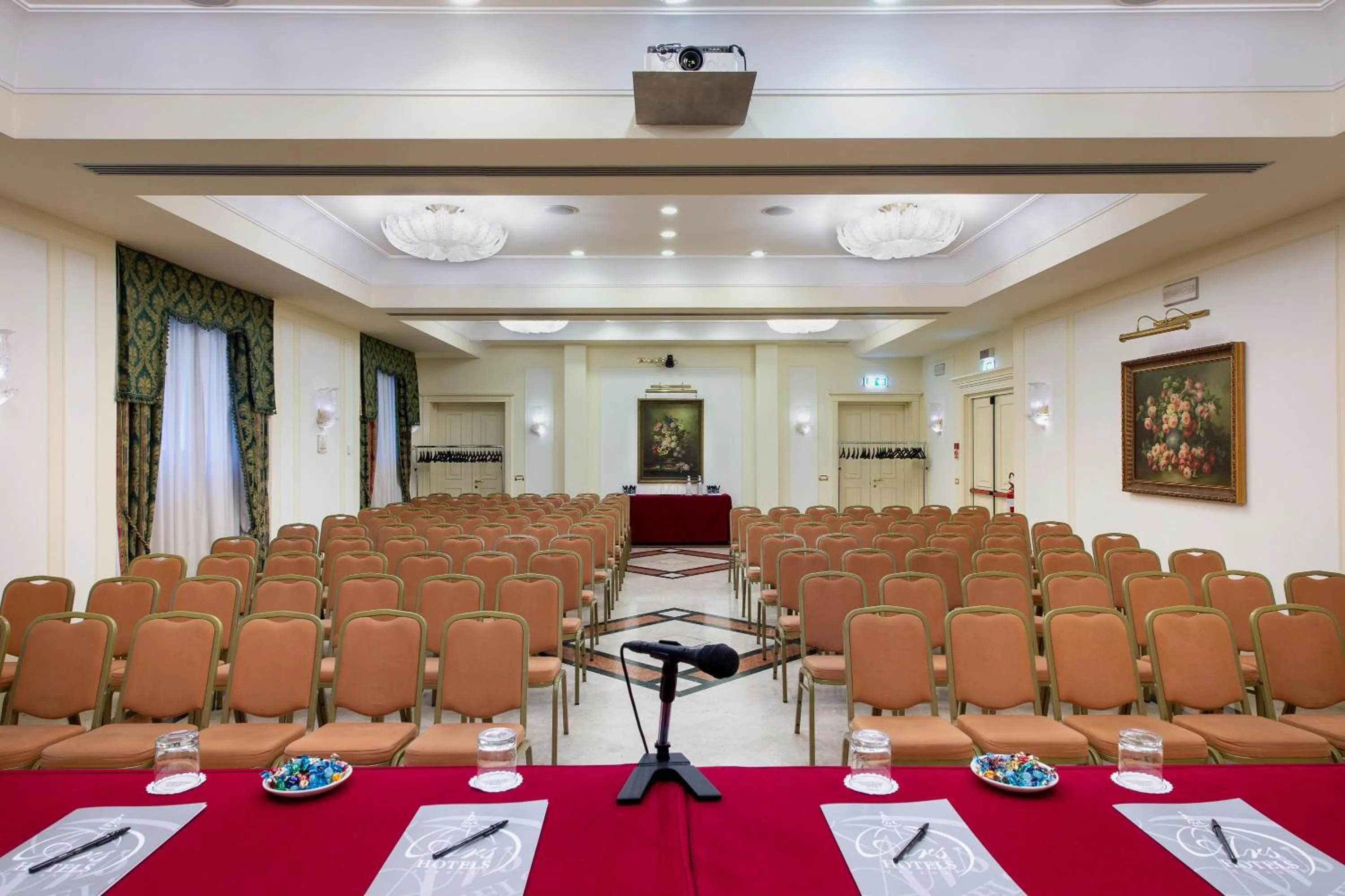 Meeting/conference room in Grand Hotel Adriatico