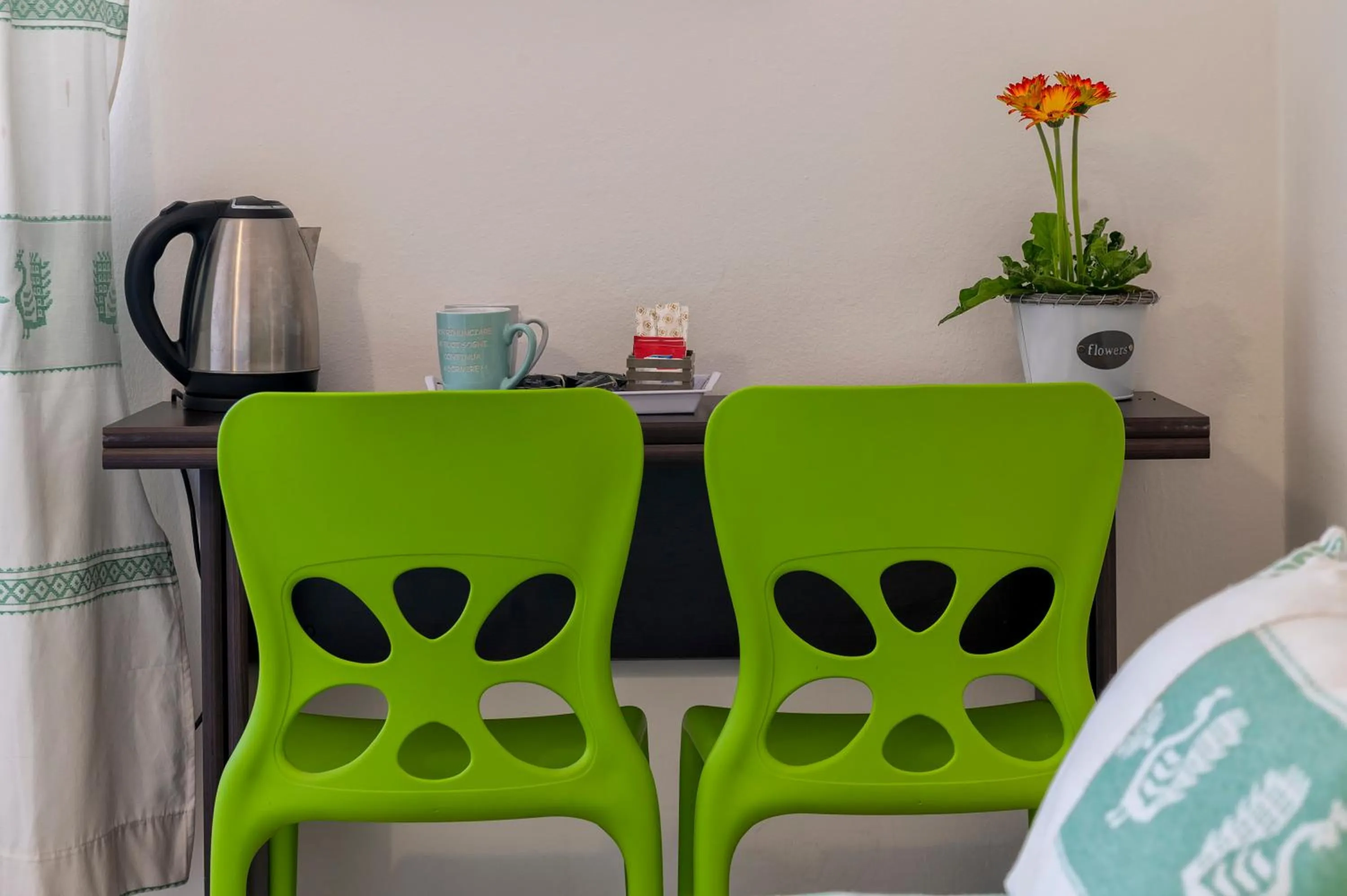 Coffee/tea facilities in HORIZON