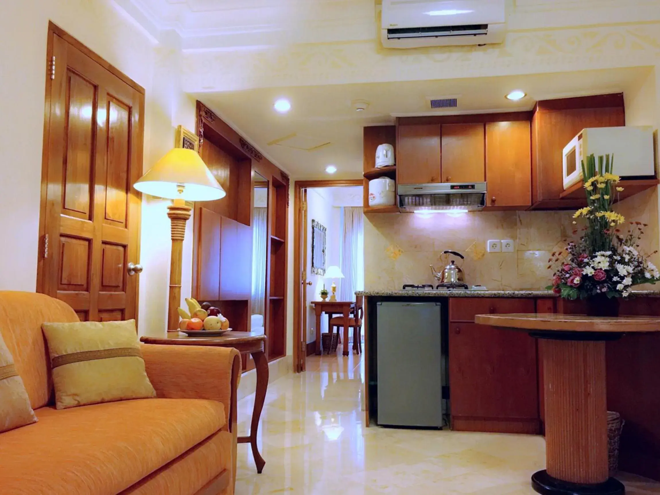 Property building, Kitchen/Kitchenette in Club Bali Family Suites @ Legian Beach