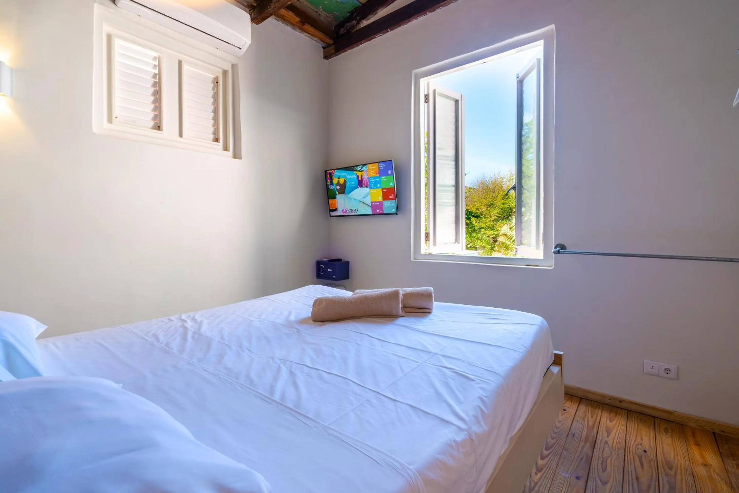 Bed in Wynwood Boutique Hotel