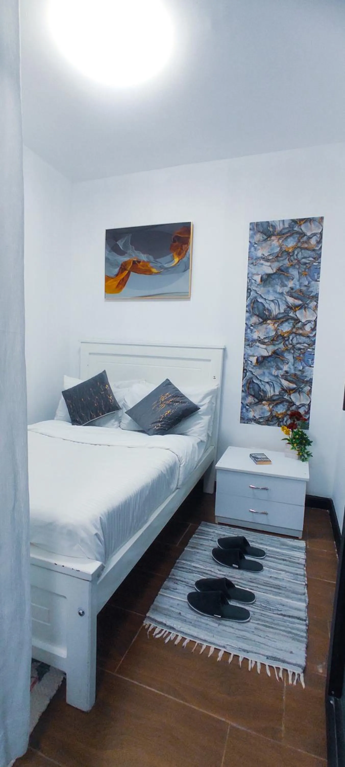 Bed in Dukes Suites