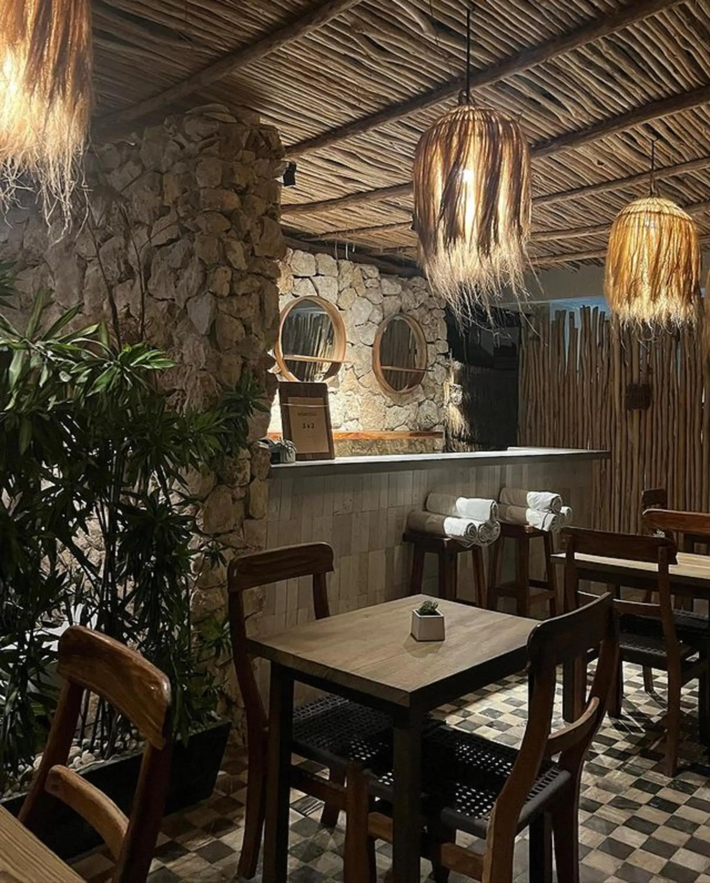 Restaurant/places to eat in Majaro Apartments Restaurant/places to eat in Majaro Apartments