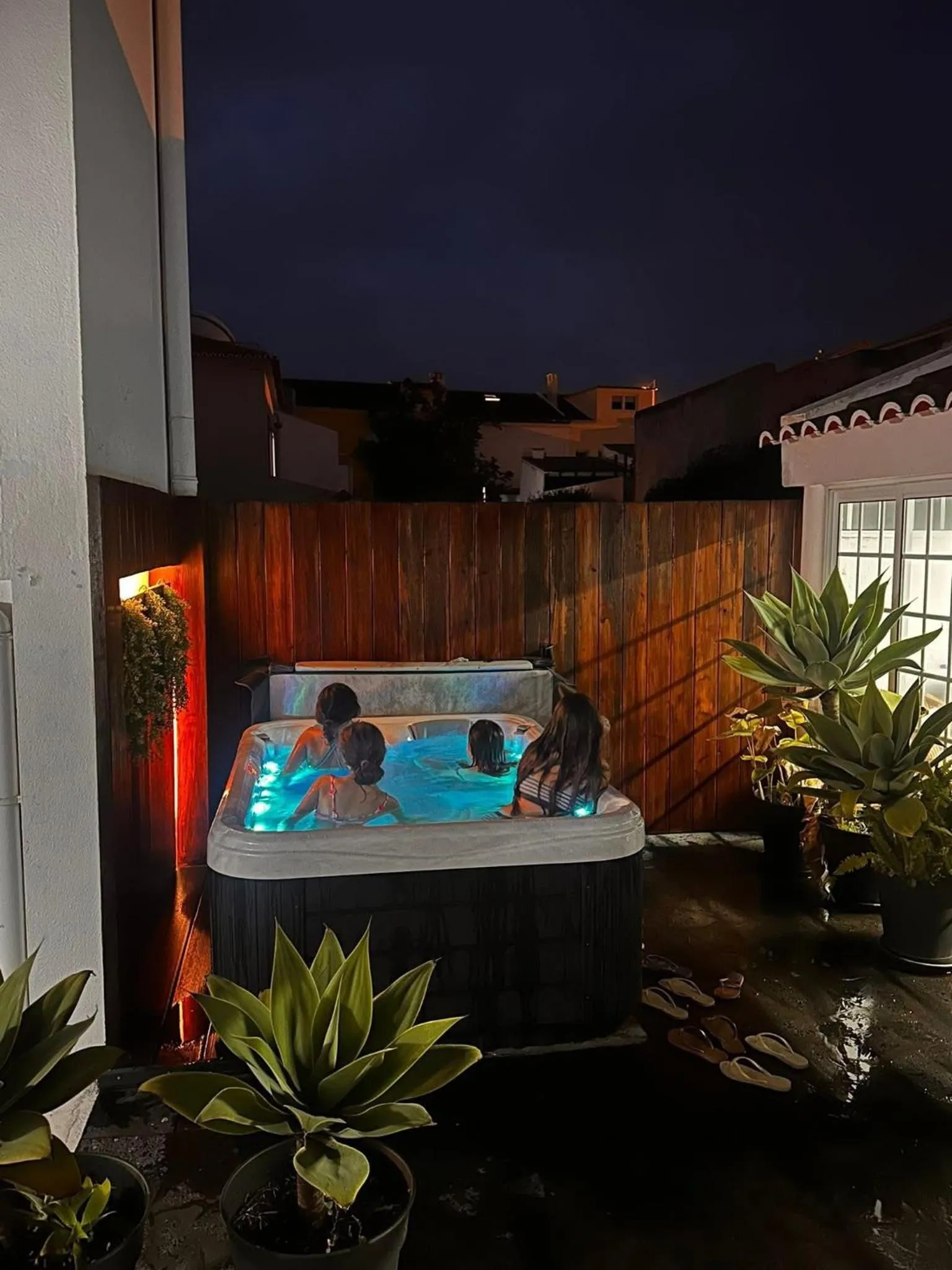 Azor International House