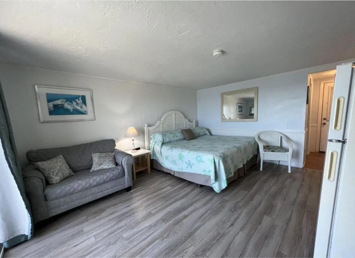 Bed in Seashell Motel