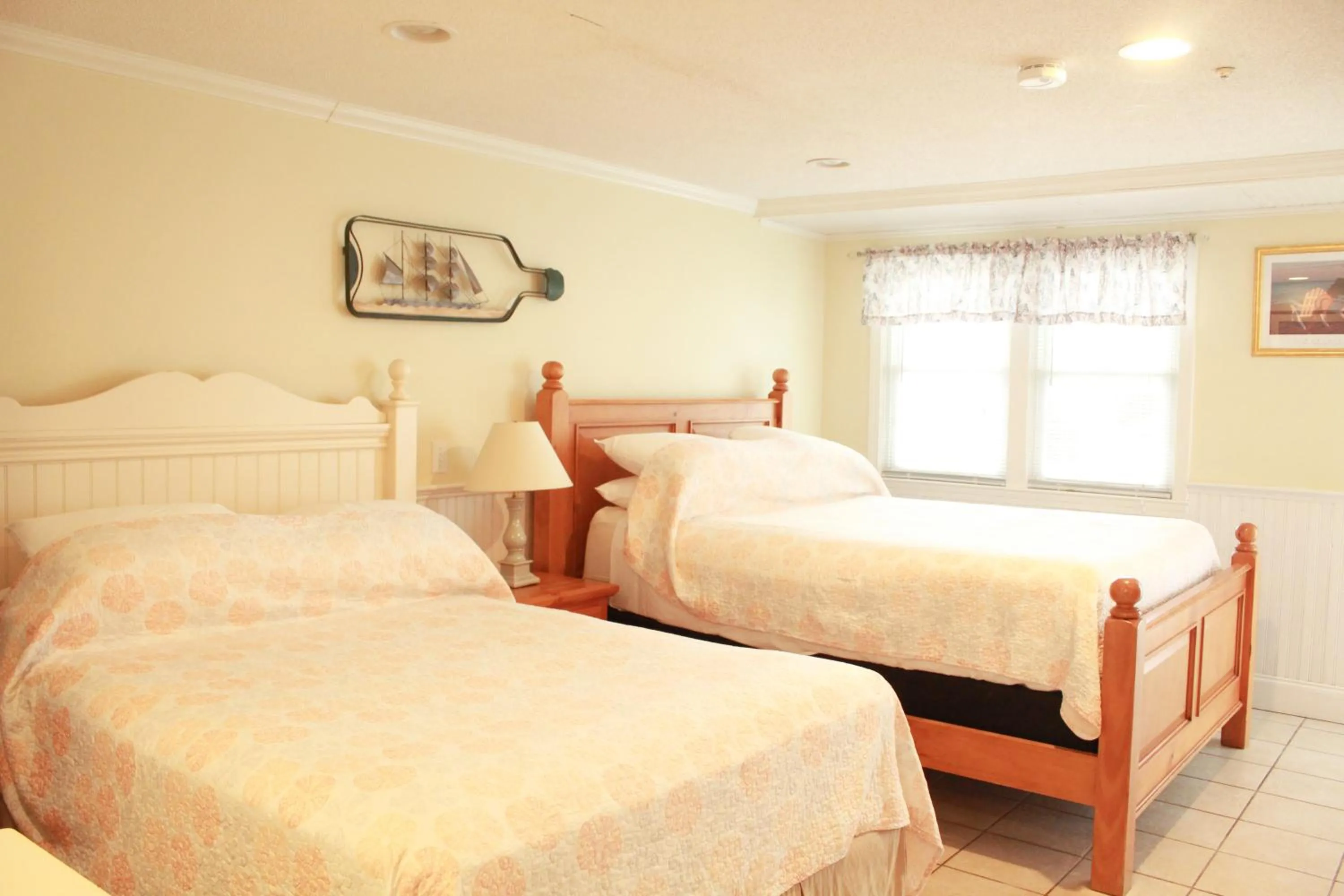 Bed in Seashell Motel