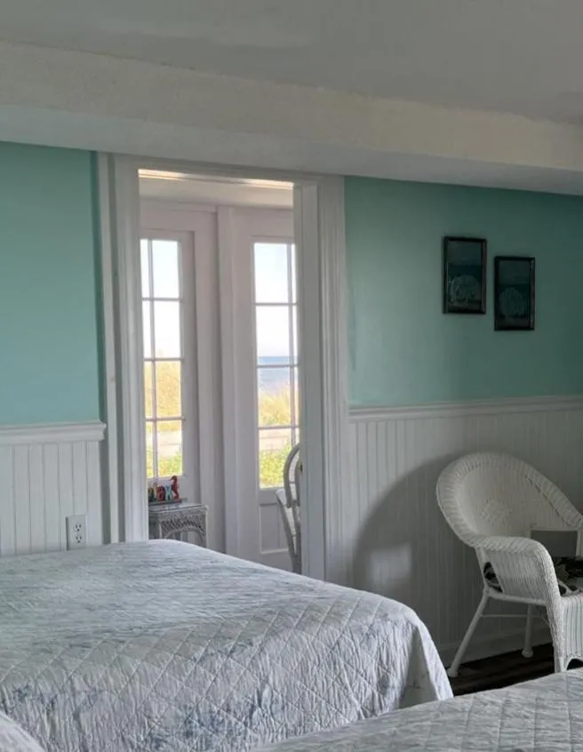 Bed in Seashell Motel