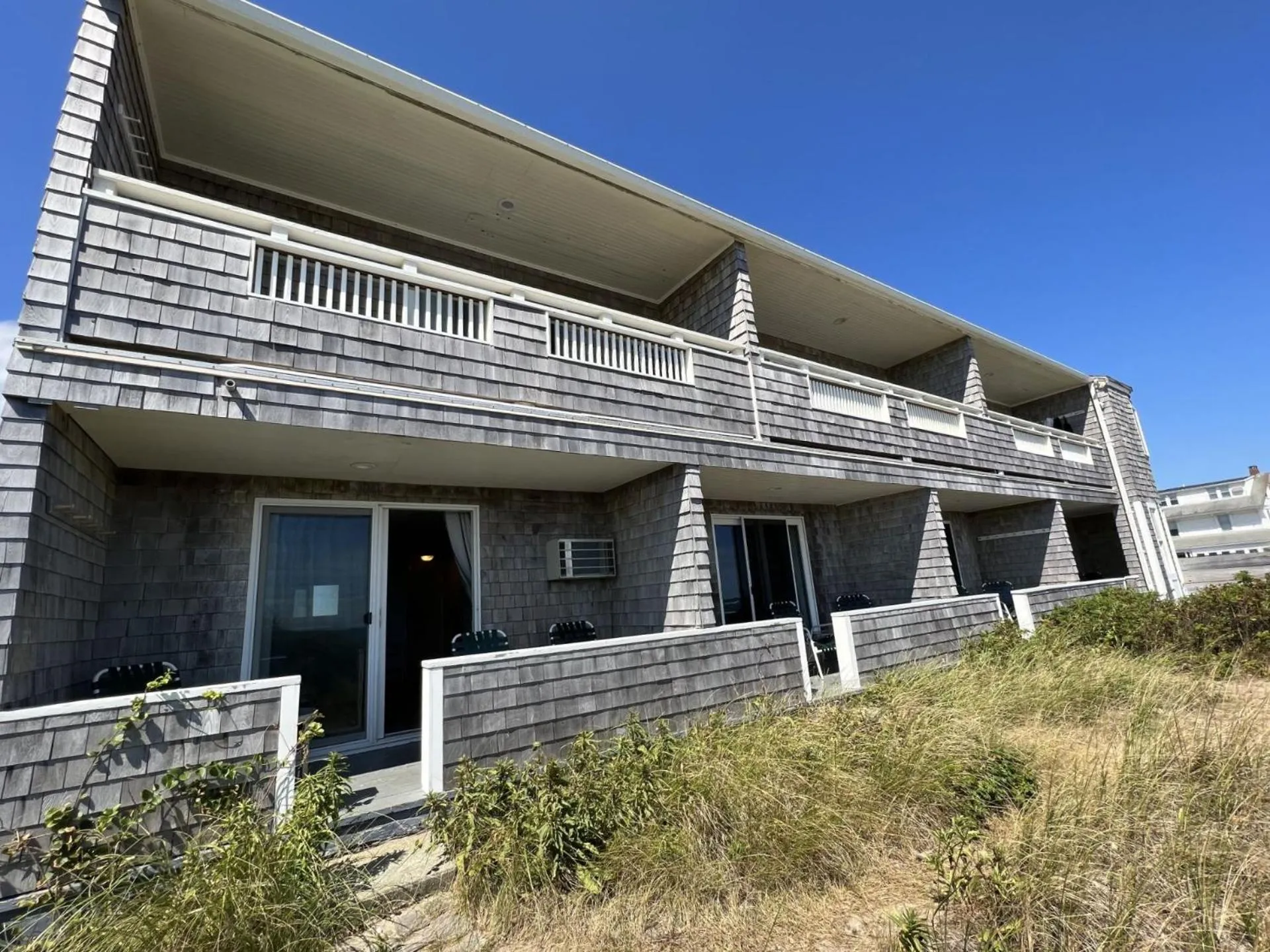 Property building in Seashell Motel
