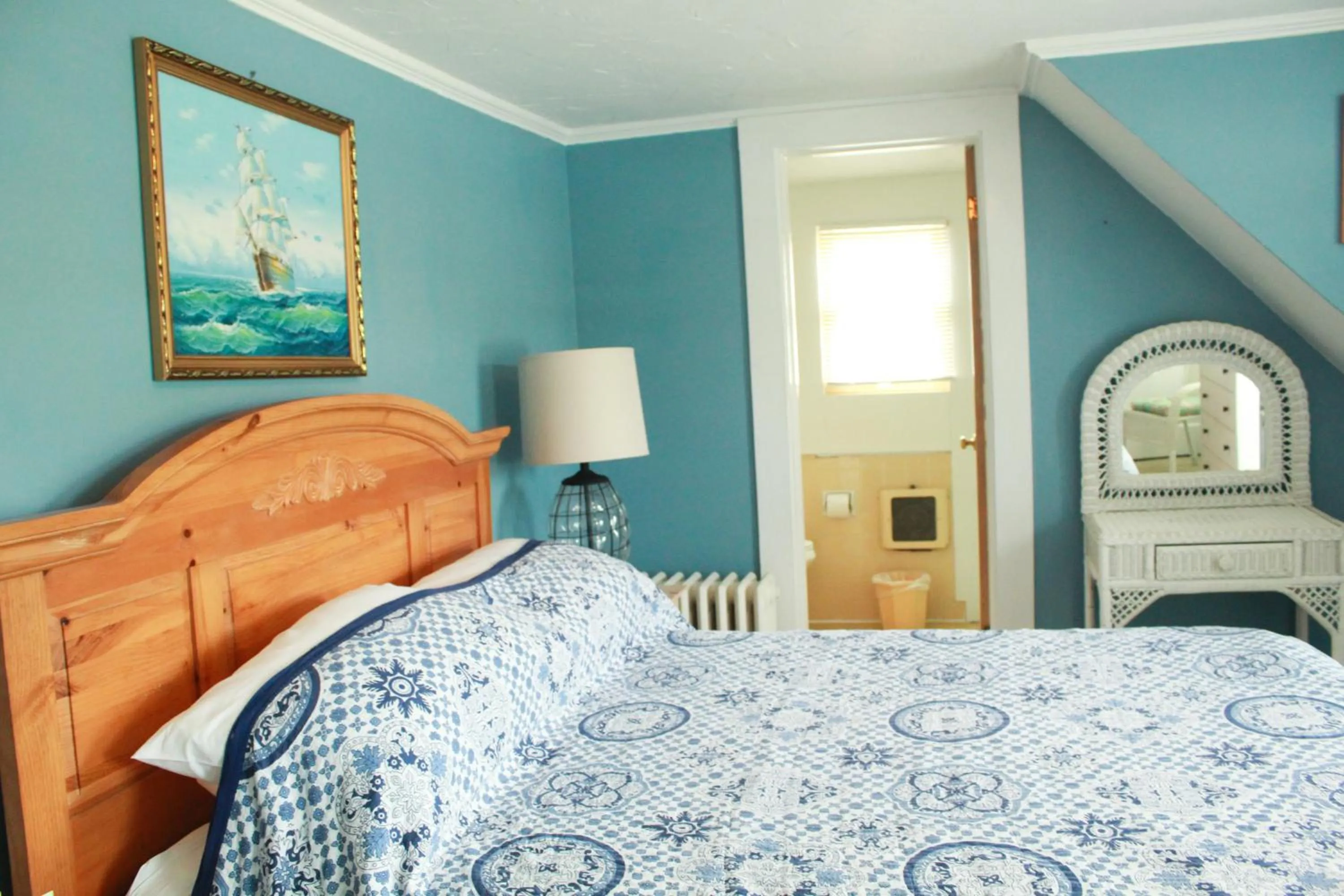Bed in Seashell Motel