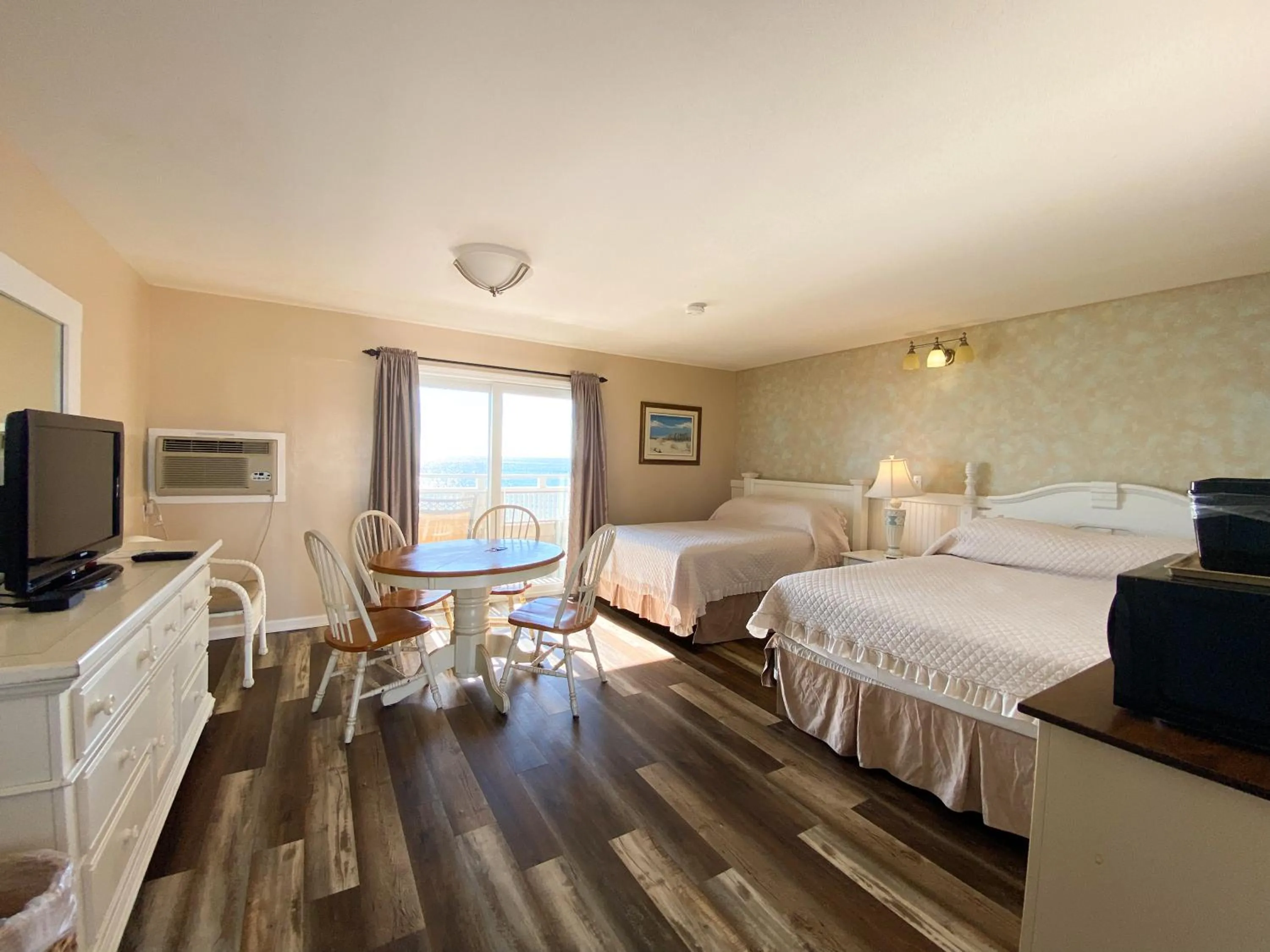 Bed in Seashell Motel