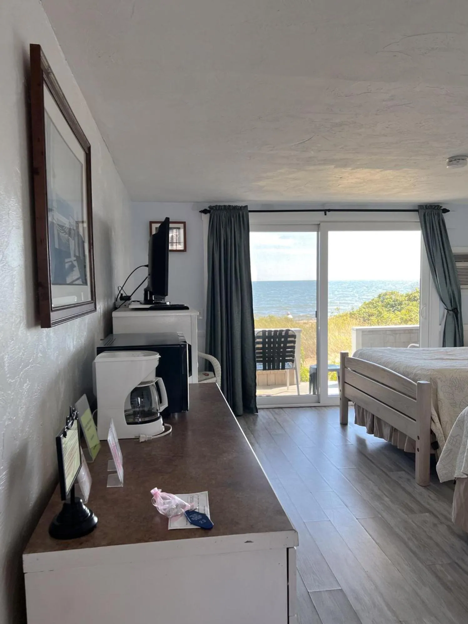 Bed in Seashell Motel
