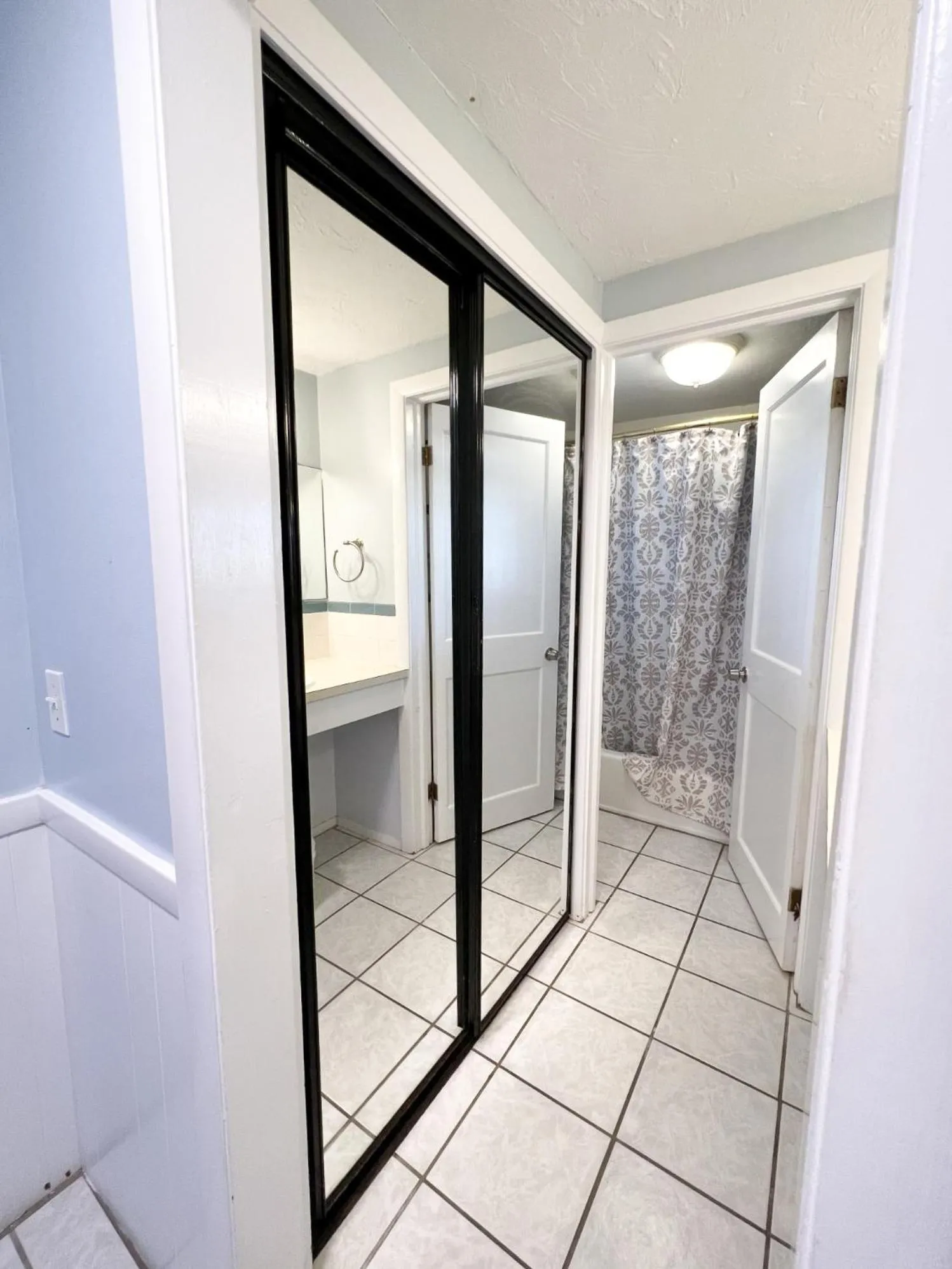 Bathroom in Seashell Motel