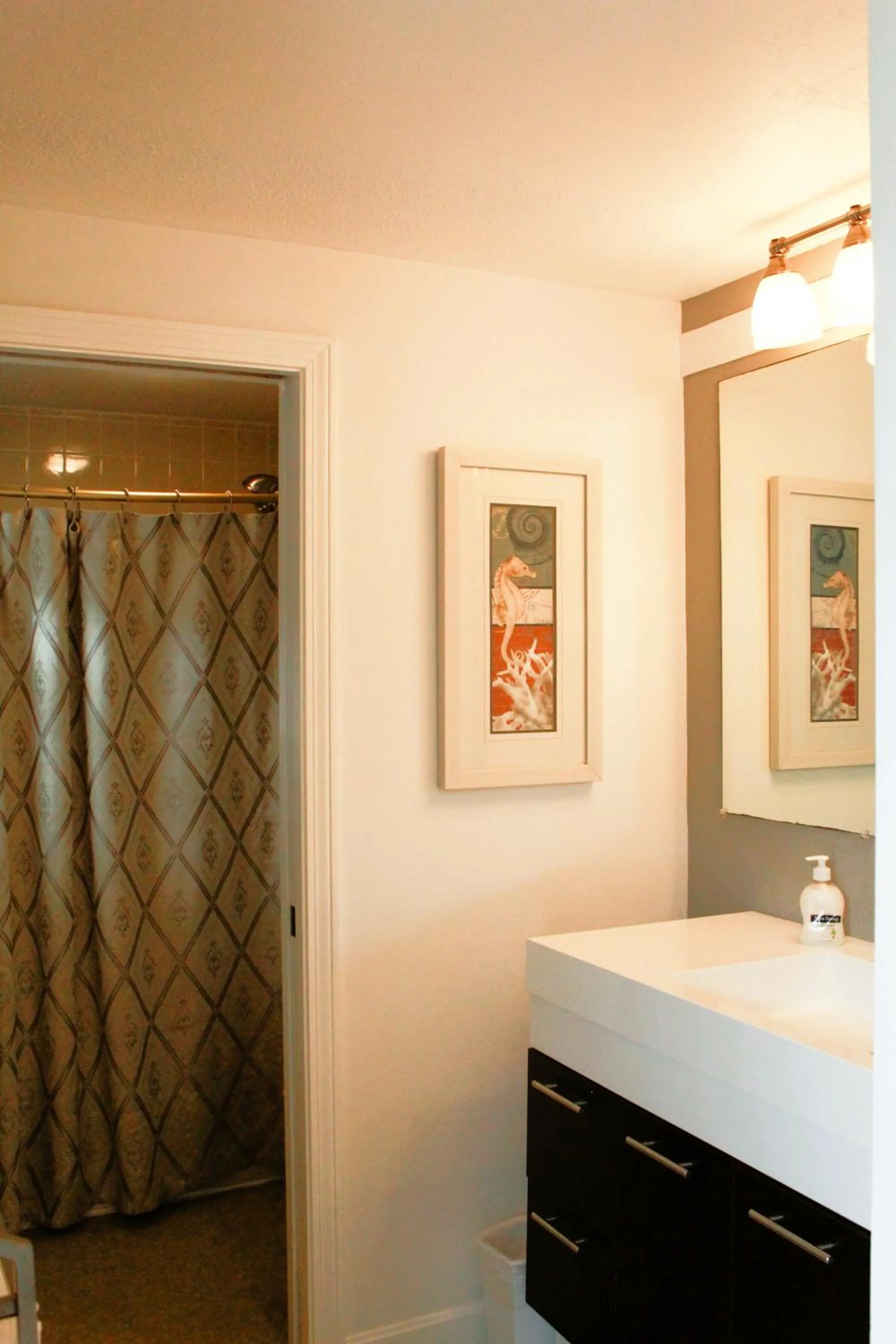 Bathroom in Seashell Motel