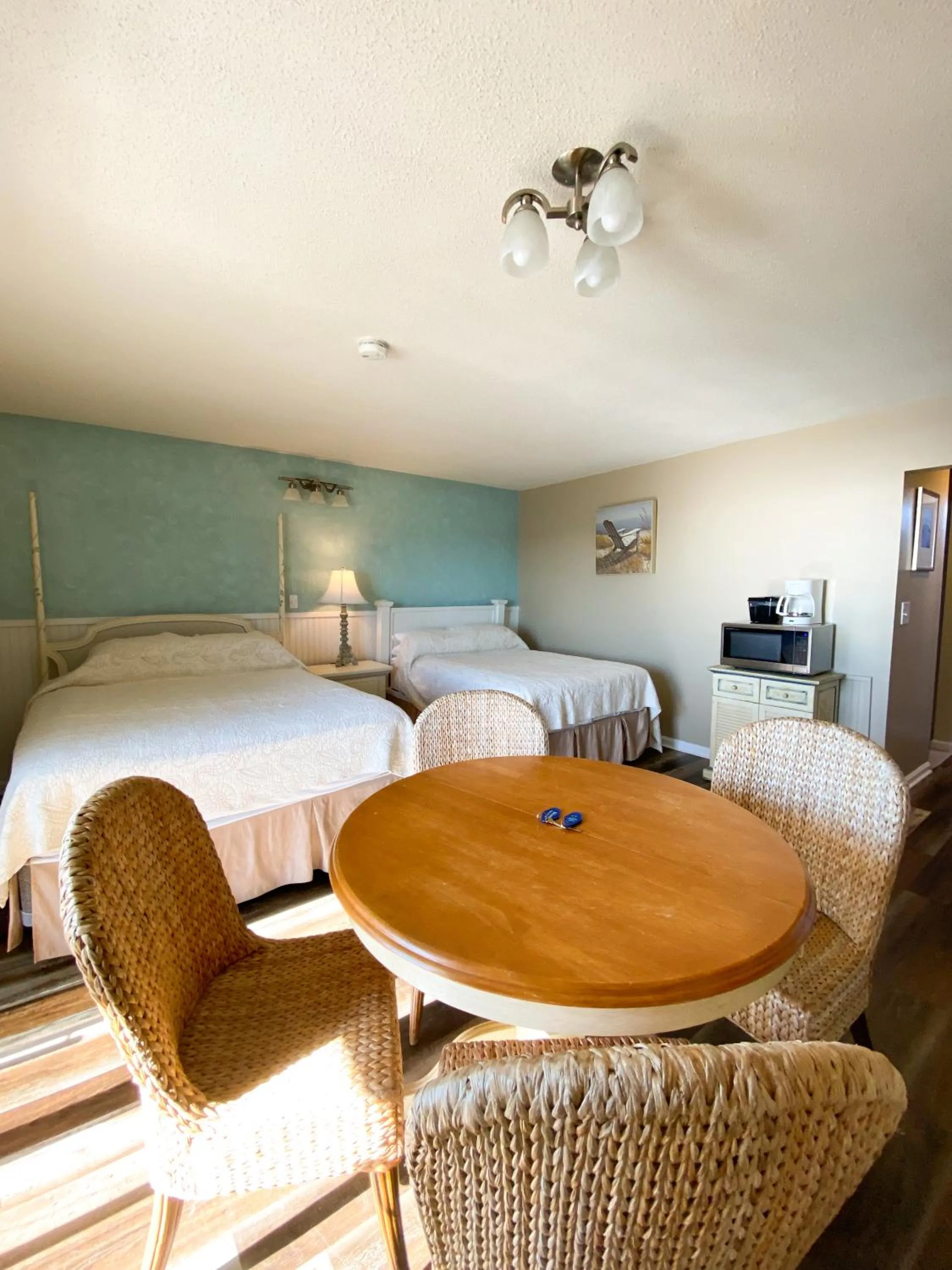 Bed in Seashell Motel