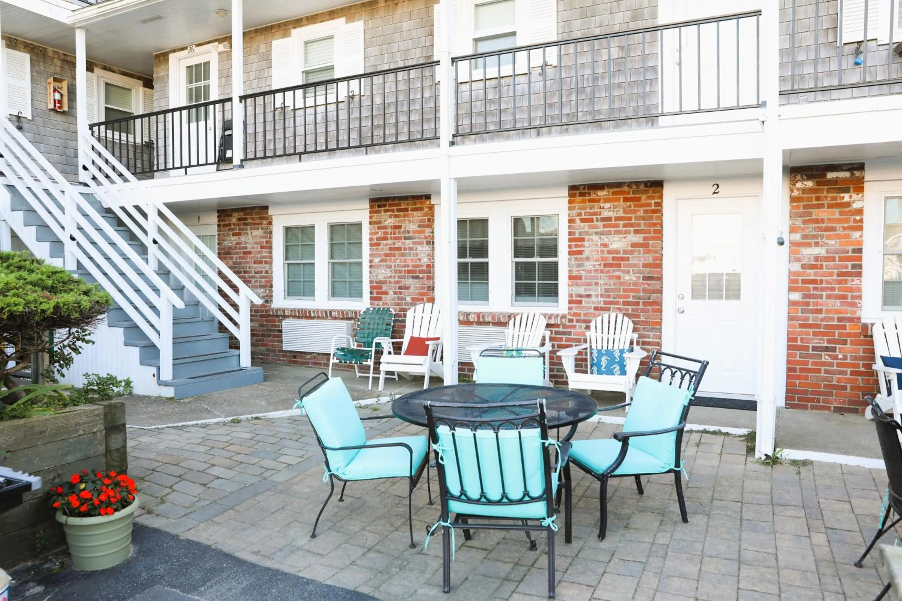 Property building in Seashell Motel