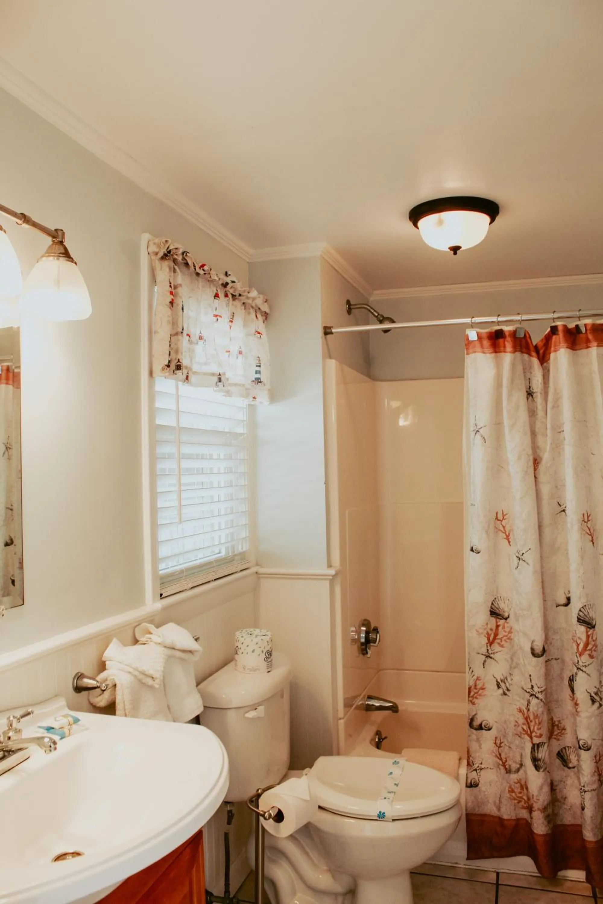 Shower in Seashell Motel