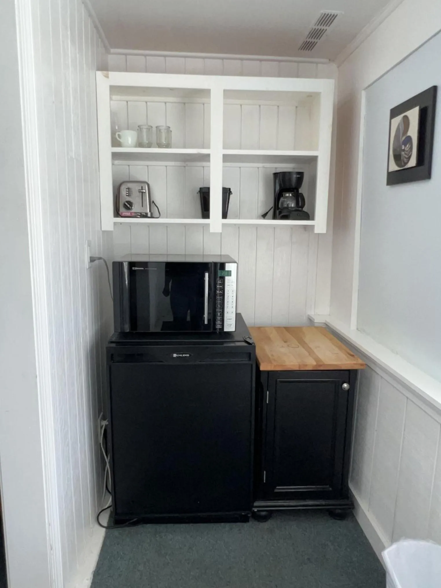 Kitchen or kitchenette in Seashell Motel