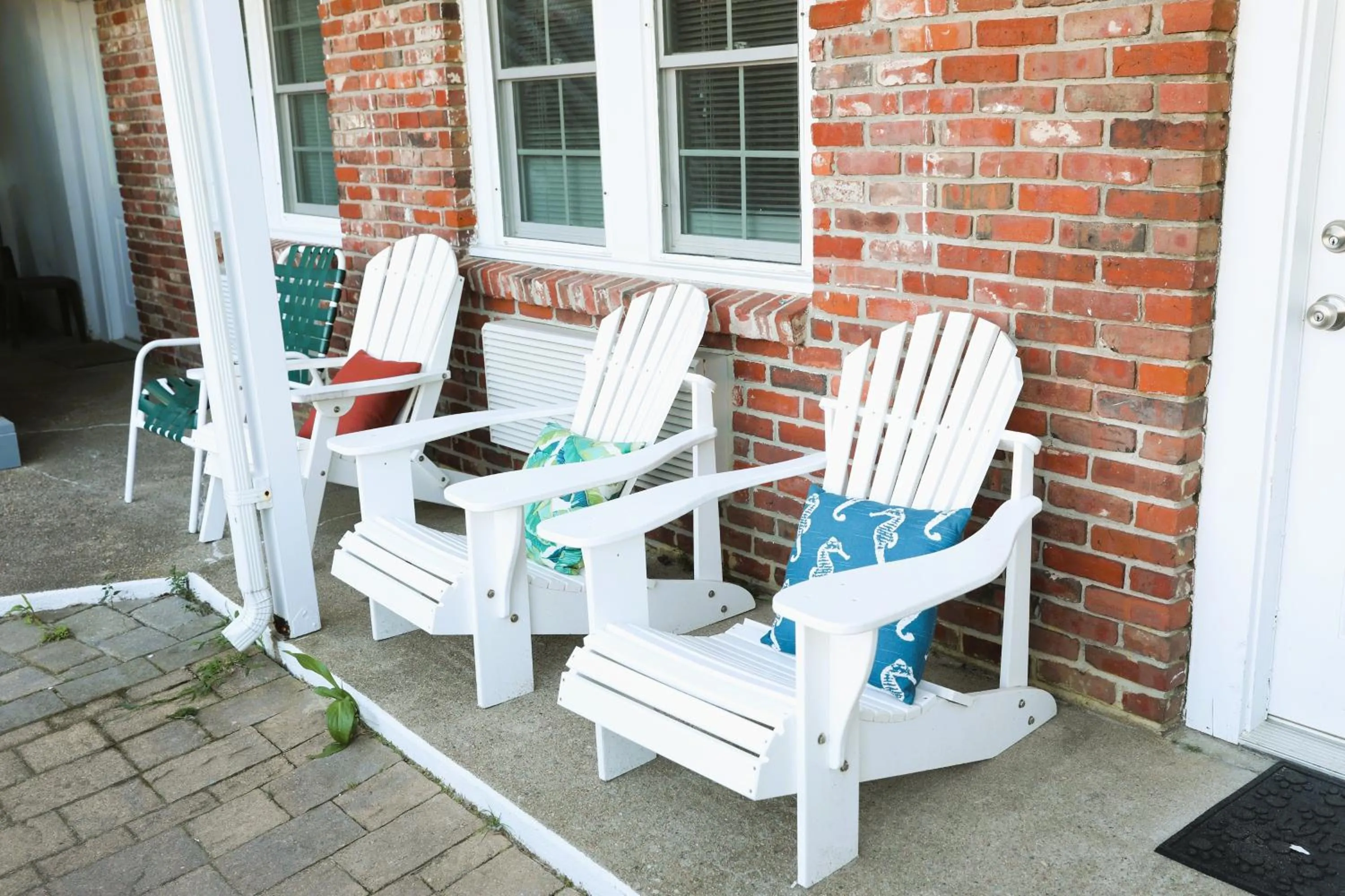 Patio in Seashell Motel