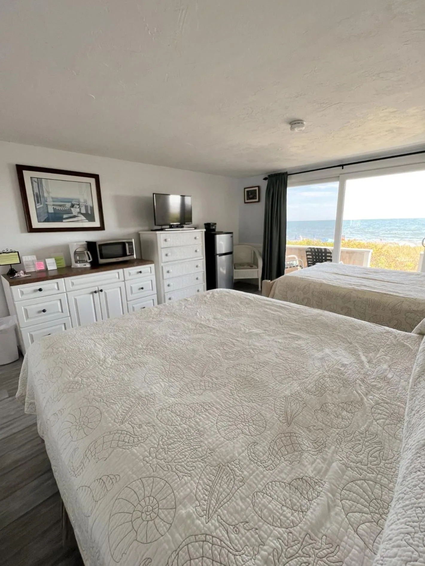 Bed in Seashell Motel