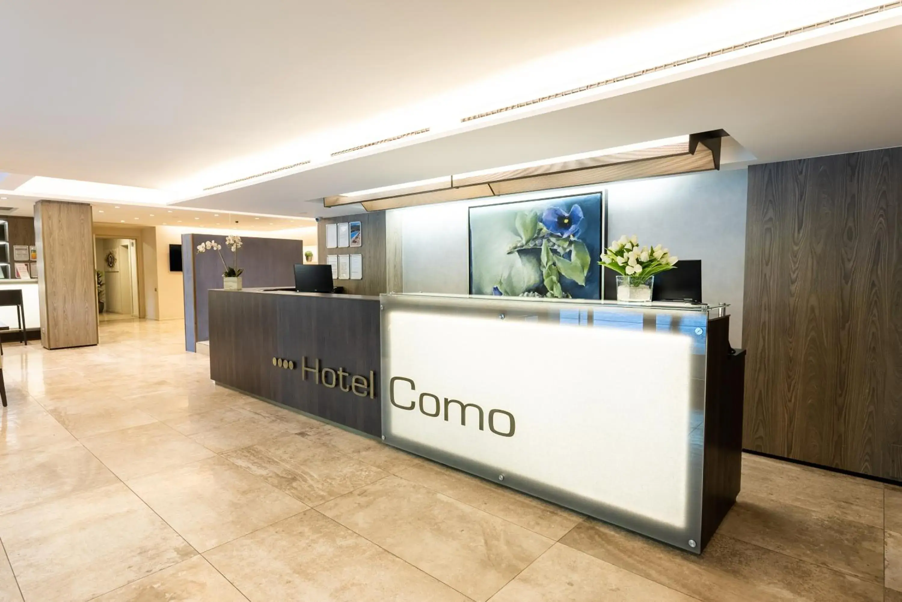 Lobby or reception in Hotel Como Lobby or reception in Hotel Como
