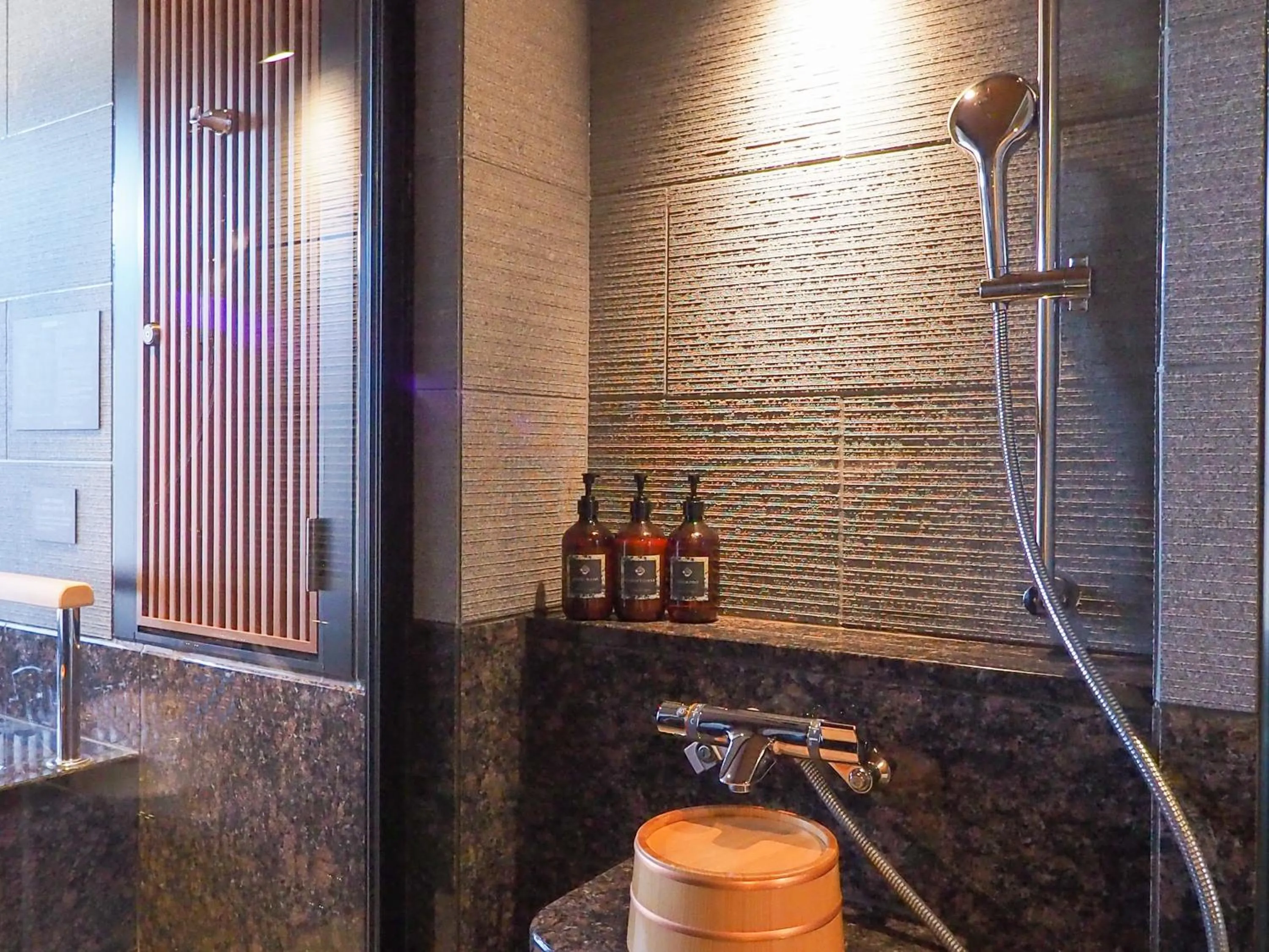 Shower in Sora Niwa Terrace Kyoto Bettei