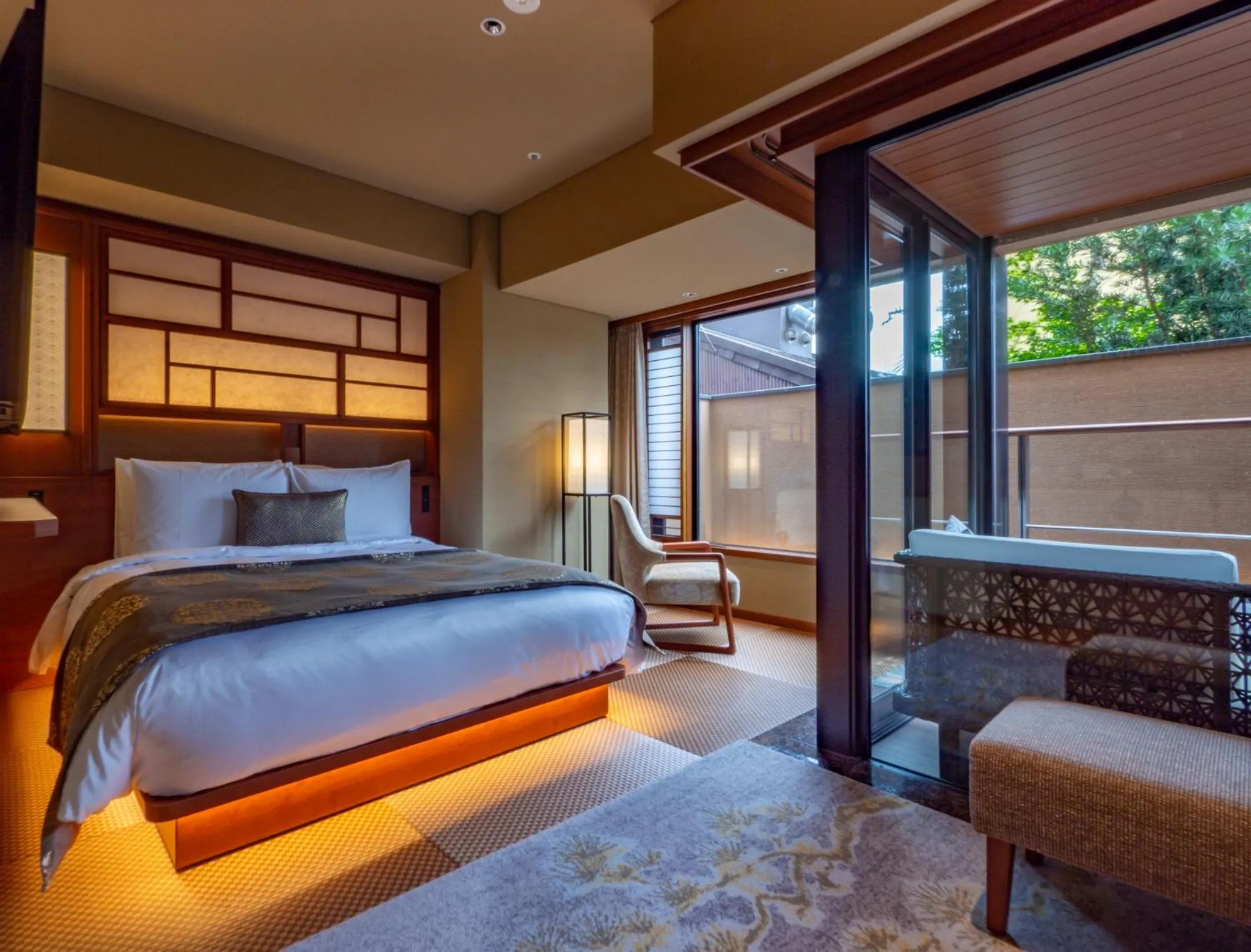 Bed in Sora Niwa Terrace Kyoto Bettei