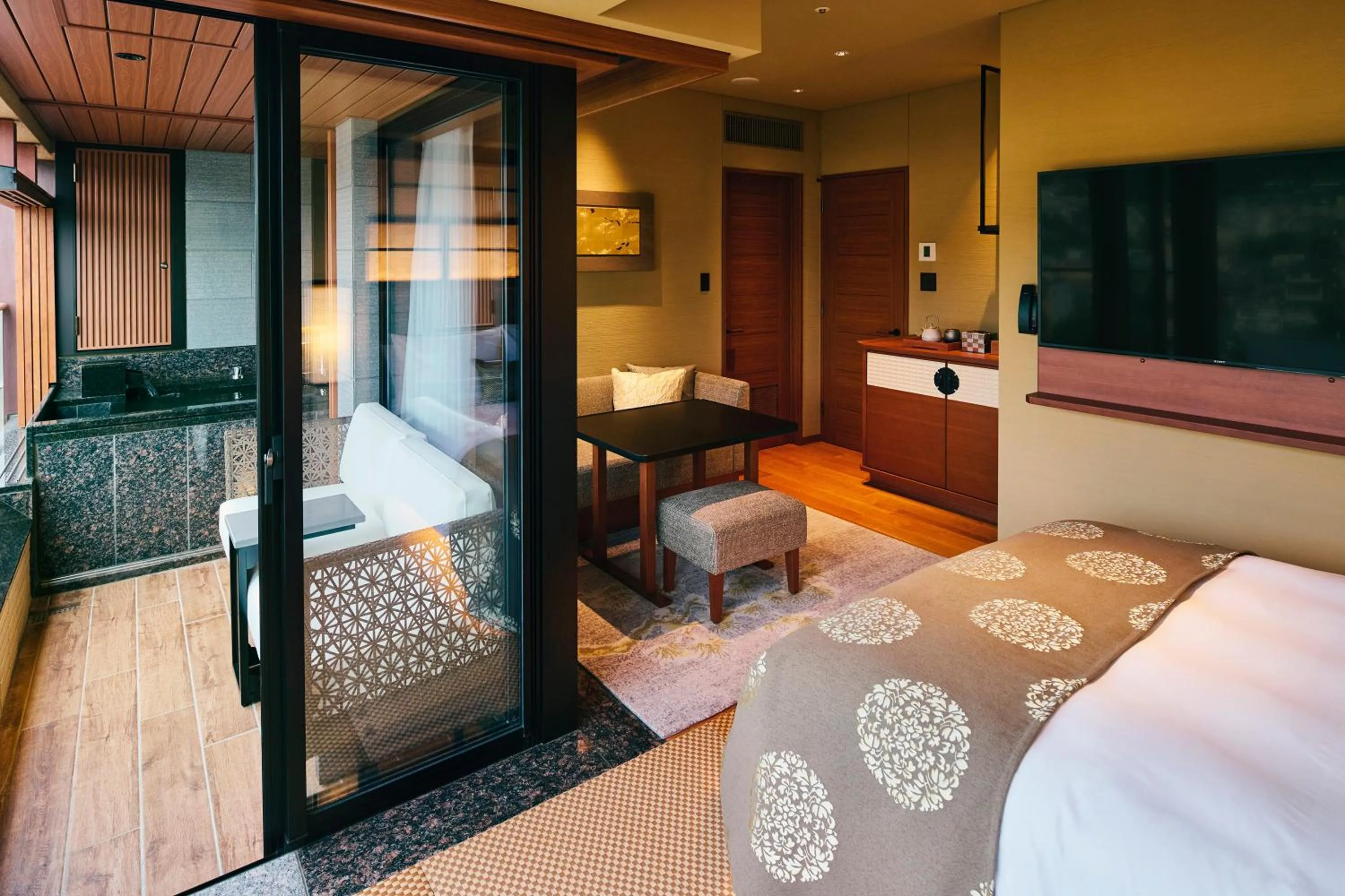 Photo of the whole room, Bed in Sora Niwa Terrace Kyoto Bettei