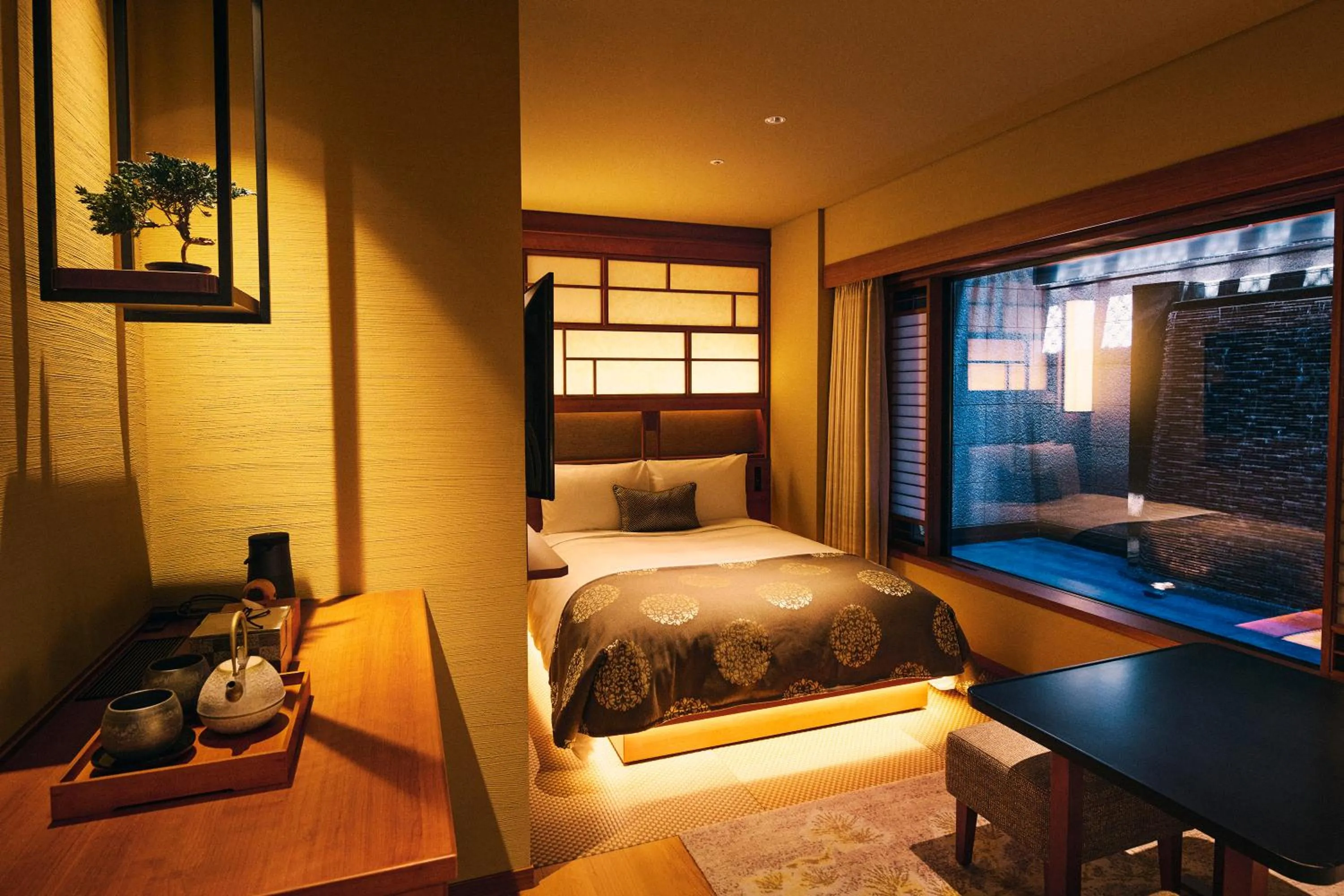 Bed in Sora Niwa Terrace Kyoto Bettei