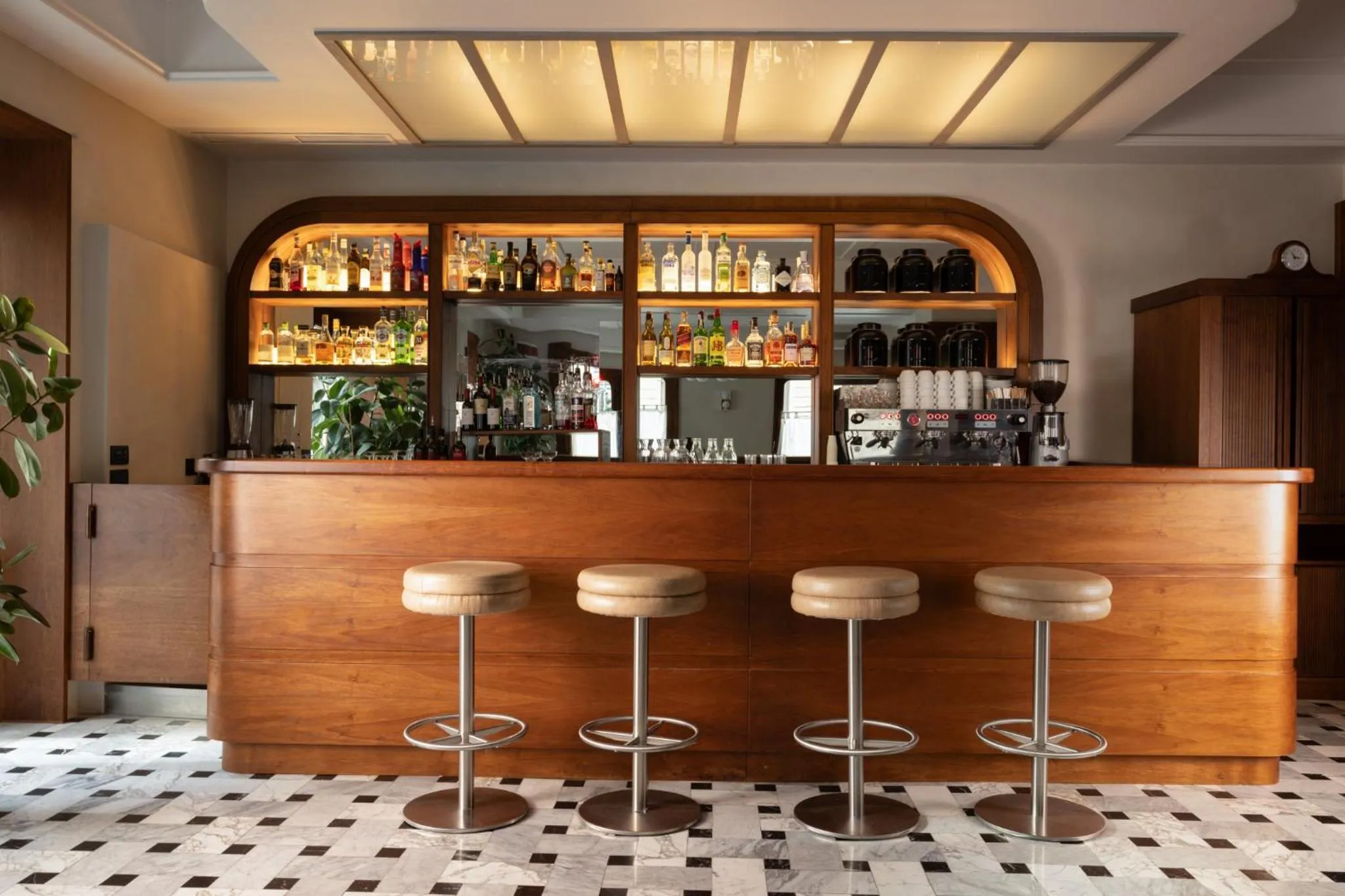 Lounge or bar in c-hotels Club