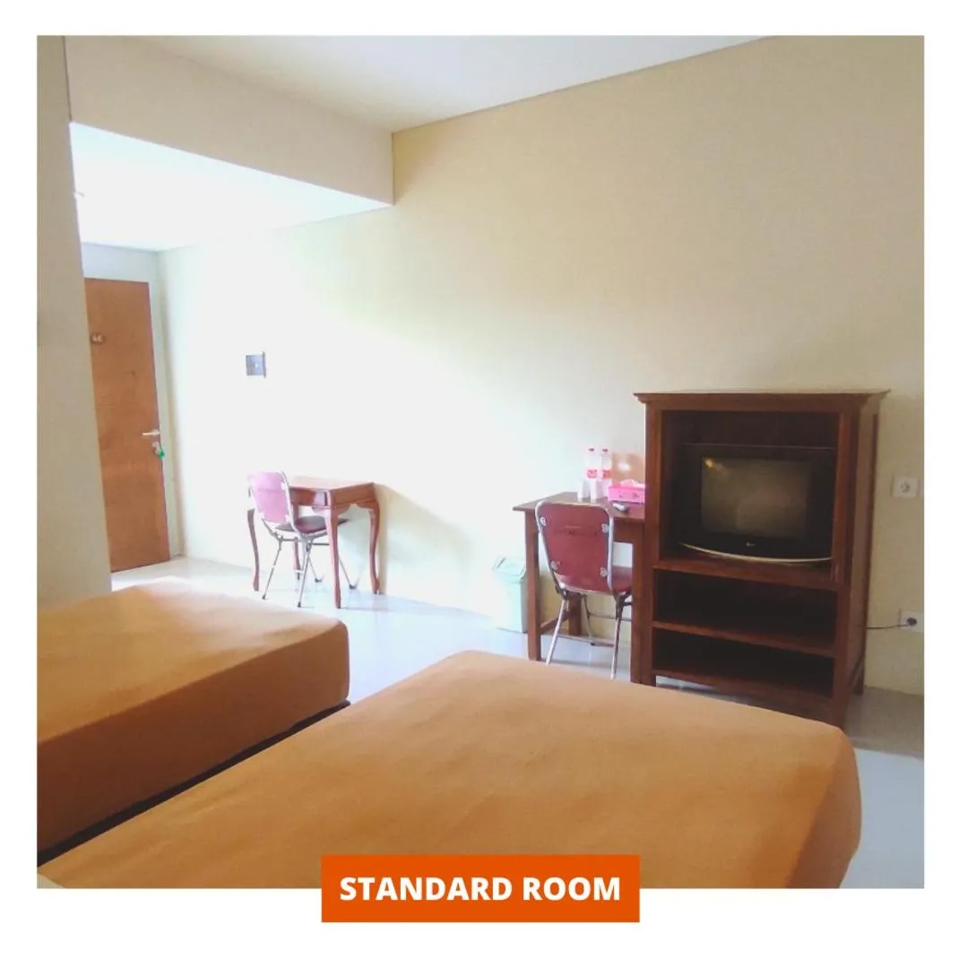 Bed in Wanitatama Hotel & Convention Hall