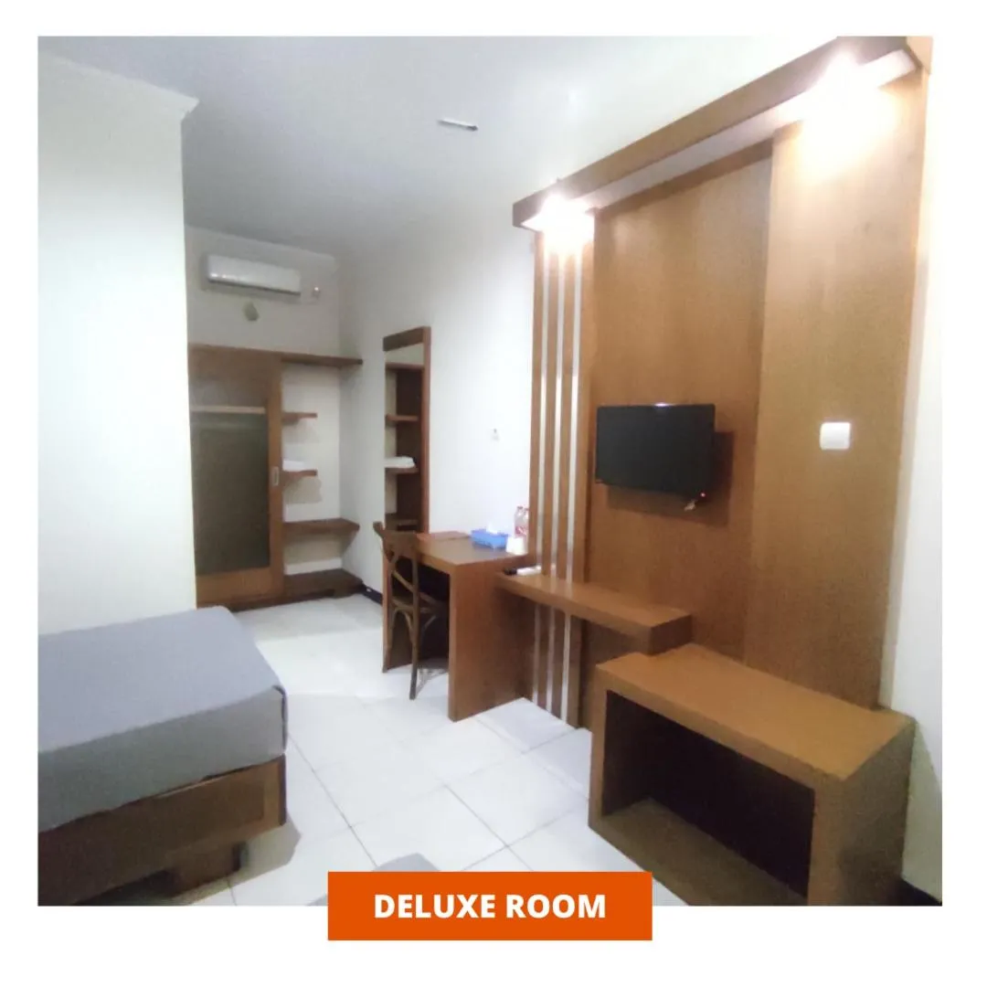 Bed in Wanitatama Hotel & Convention Hall