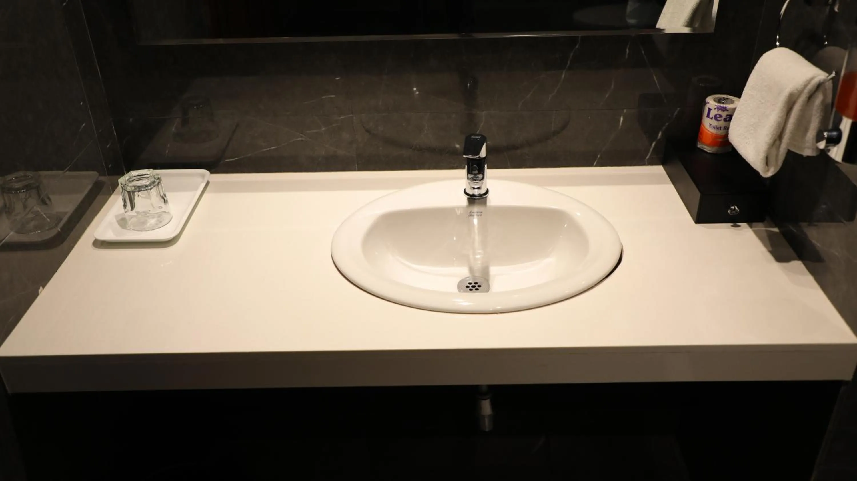 Bathroom in OAKTREE HOTEL