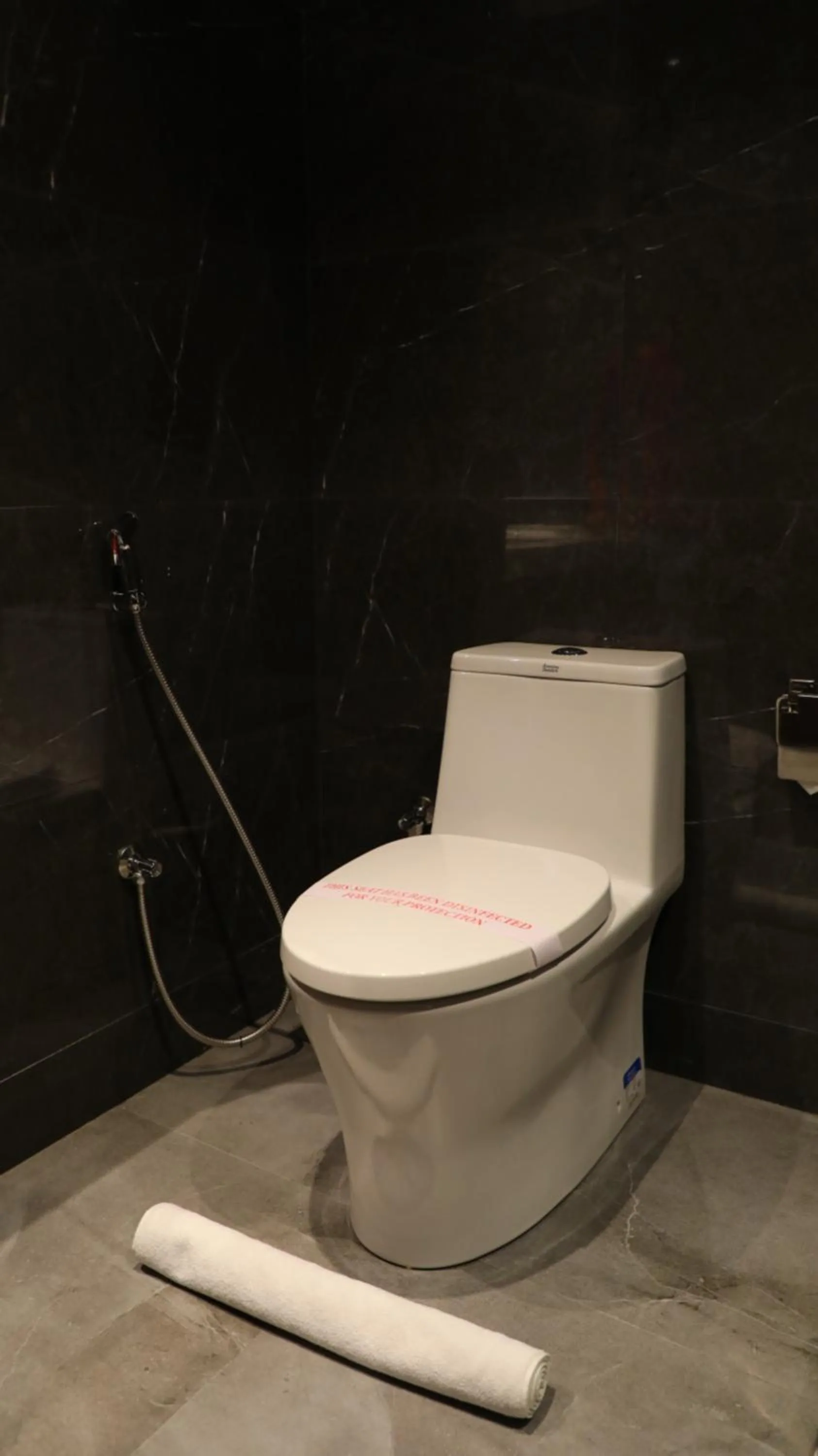 Bathroom in OAKTREE HOTEL