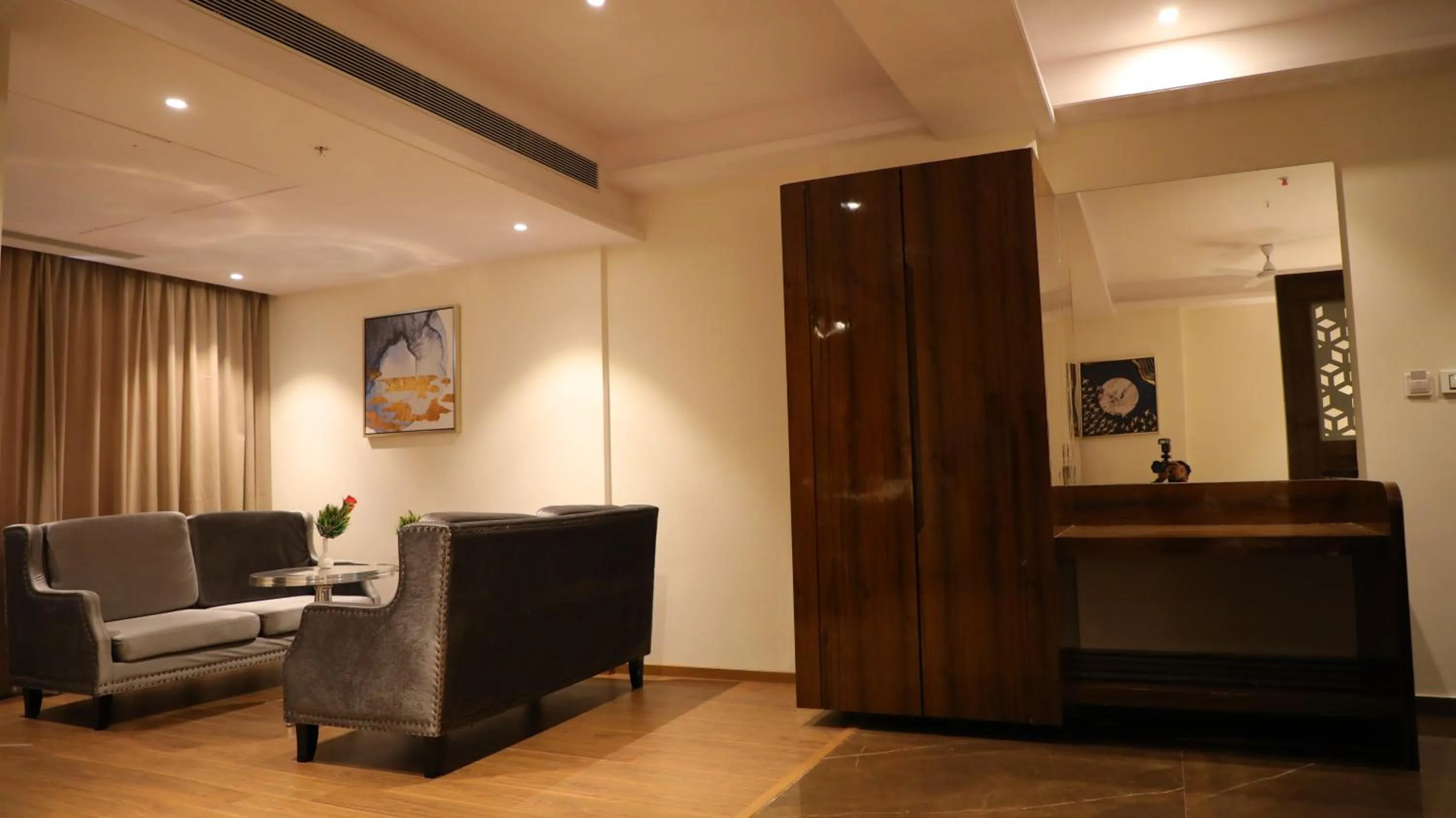 Living room in OAKTREE HOTEL
