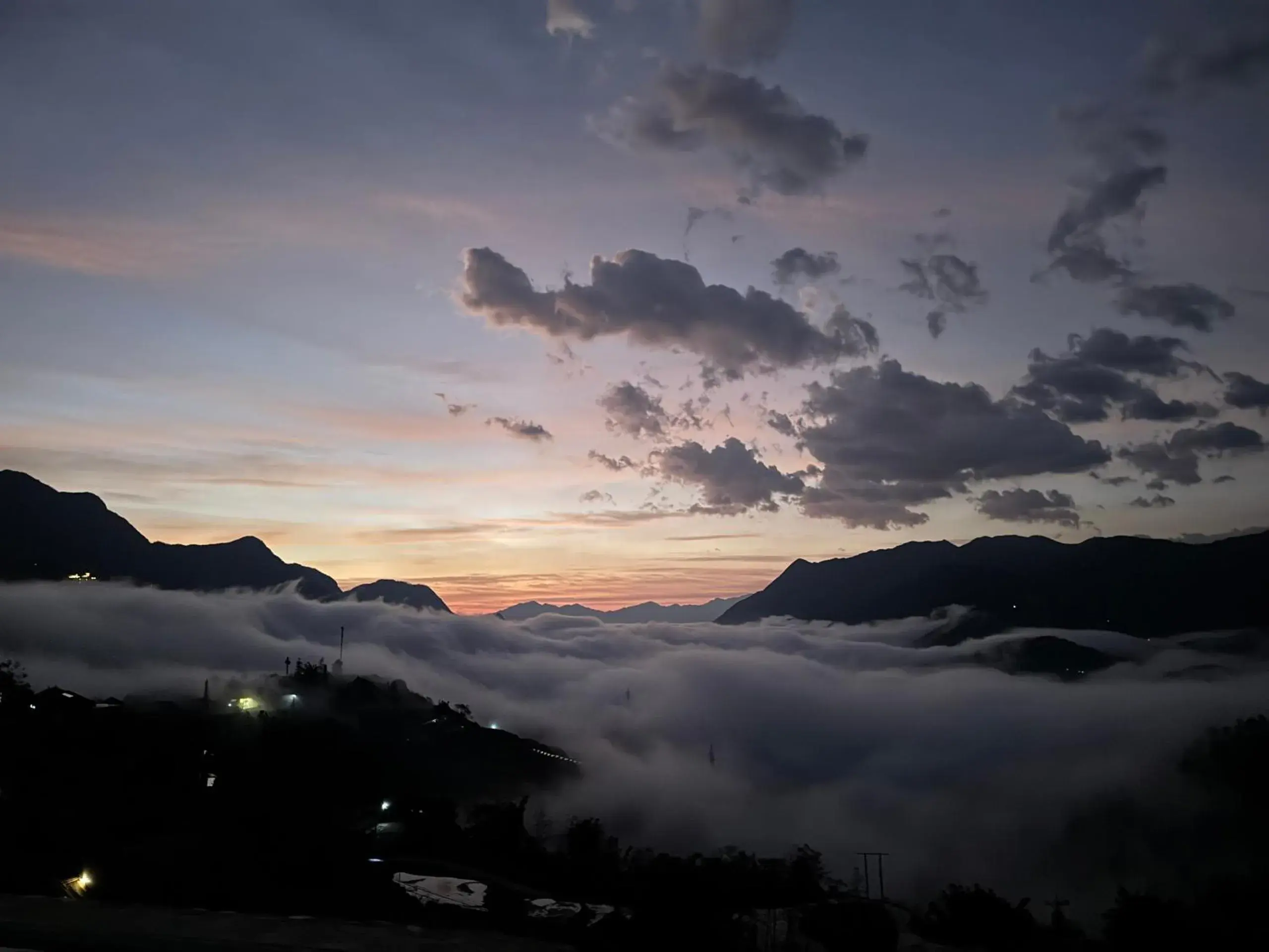 Swimming pool in The Mong Village Resort & Spa Swimming pool in The Mong Village Resort & Spa