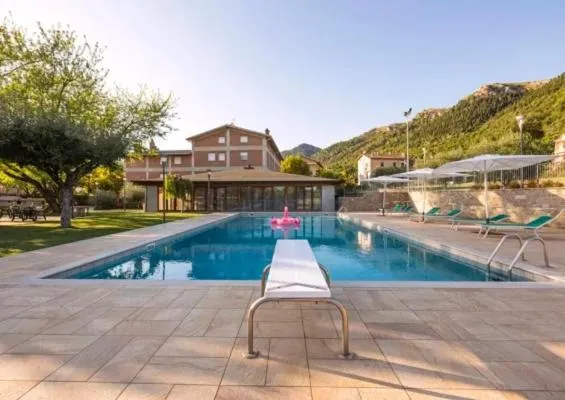 Swimming pool in Hotel Gattapone