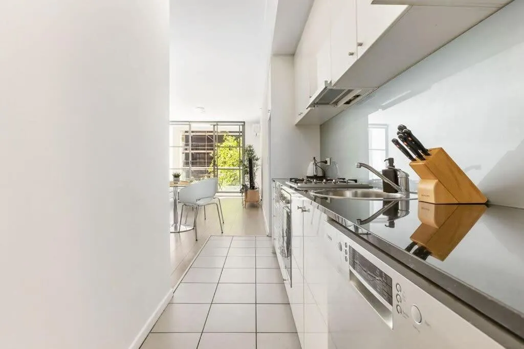 A Cozy & Modern Studio Right Next to Darling Harbour