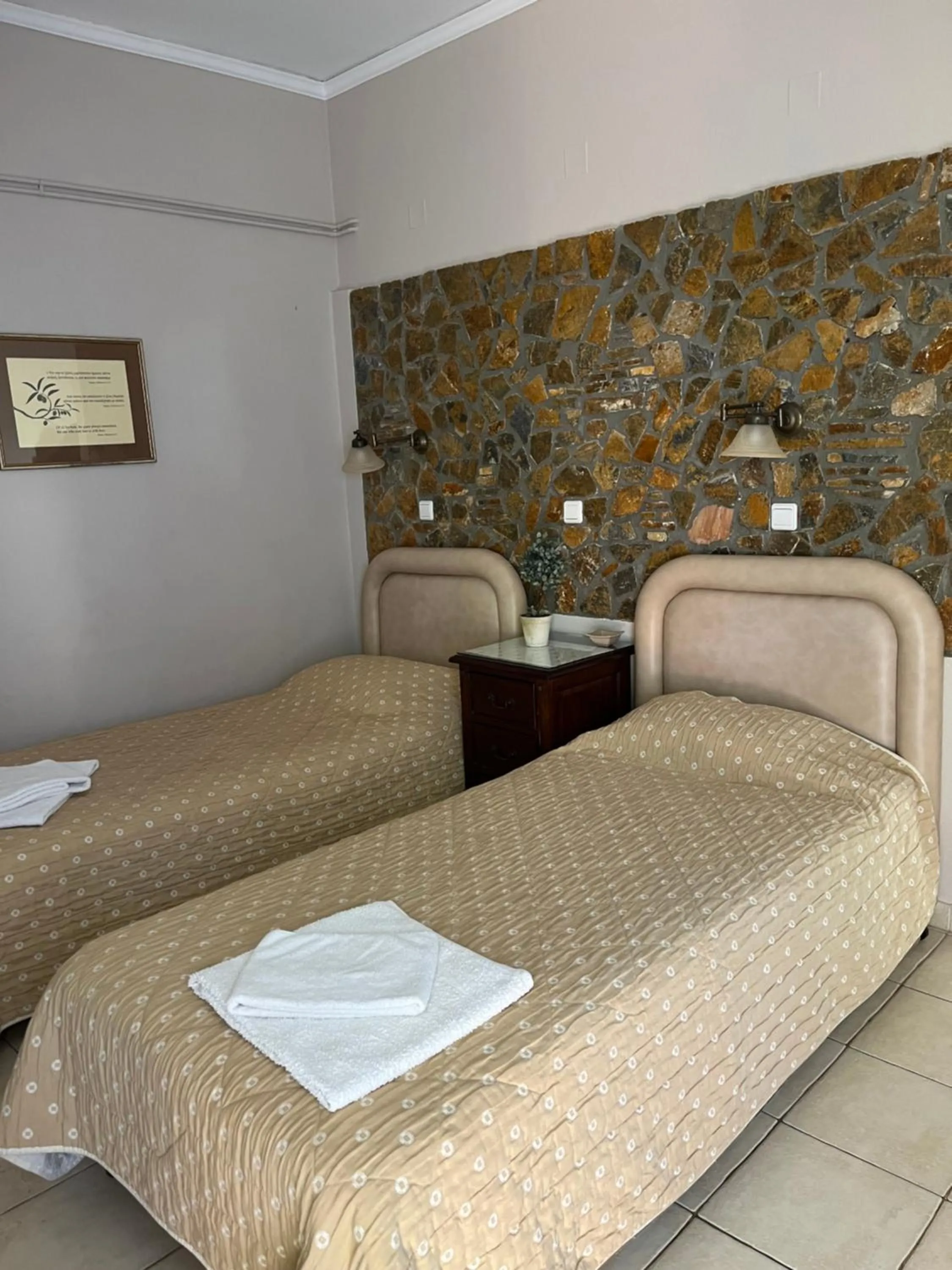 Bed in Litsa