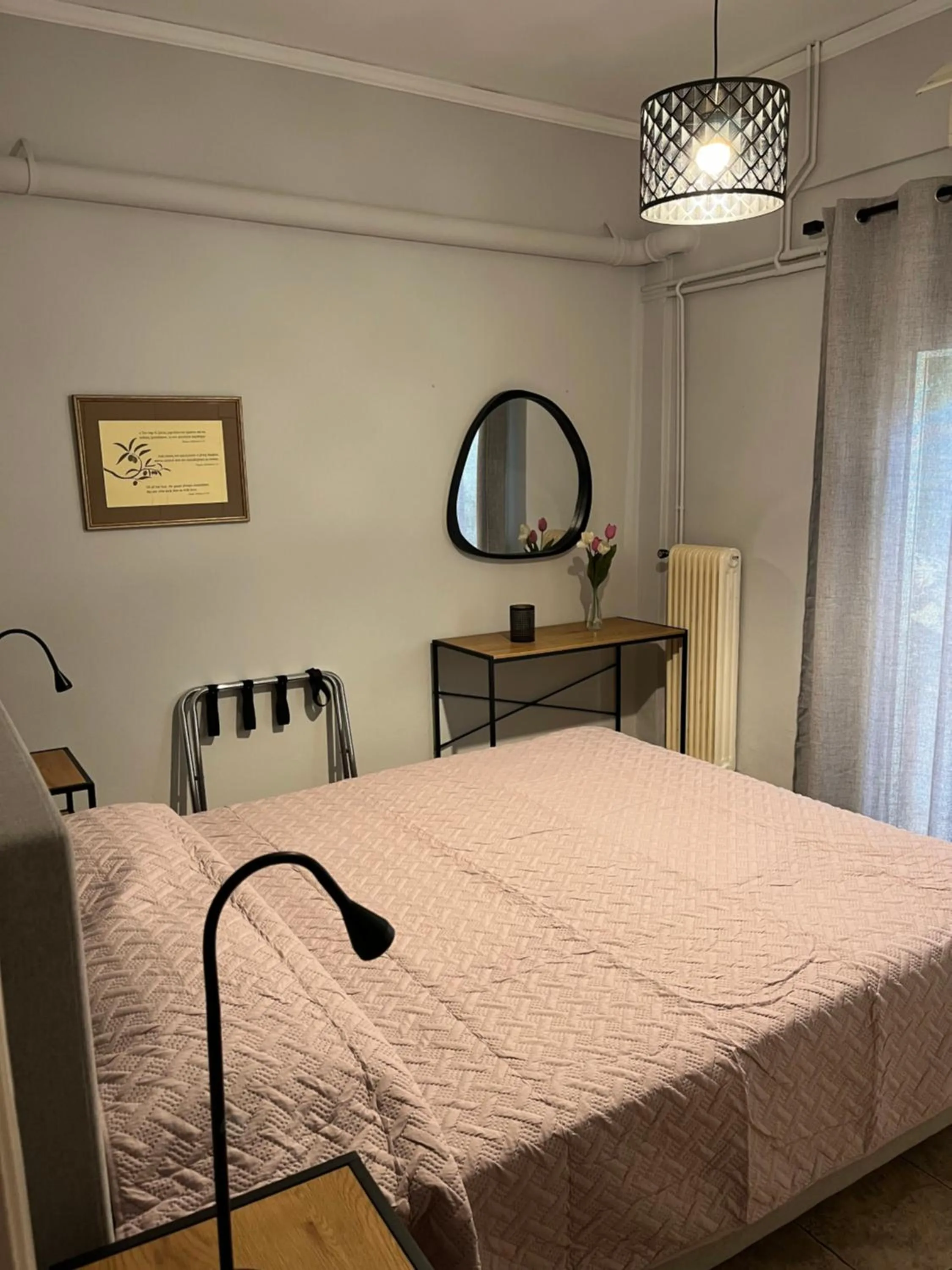 Bed in Litsa