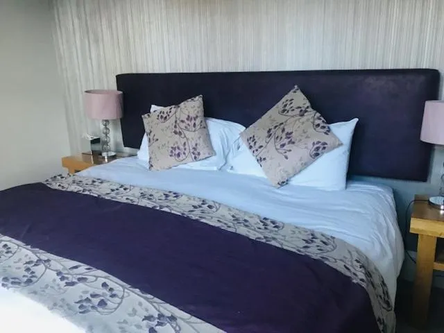 Bed in The Aberlour Hotel