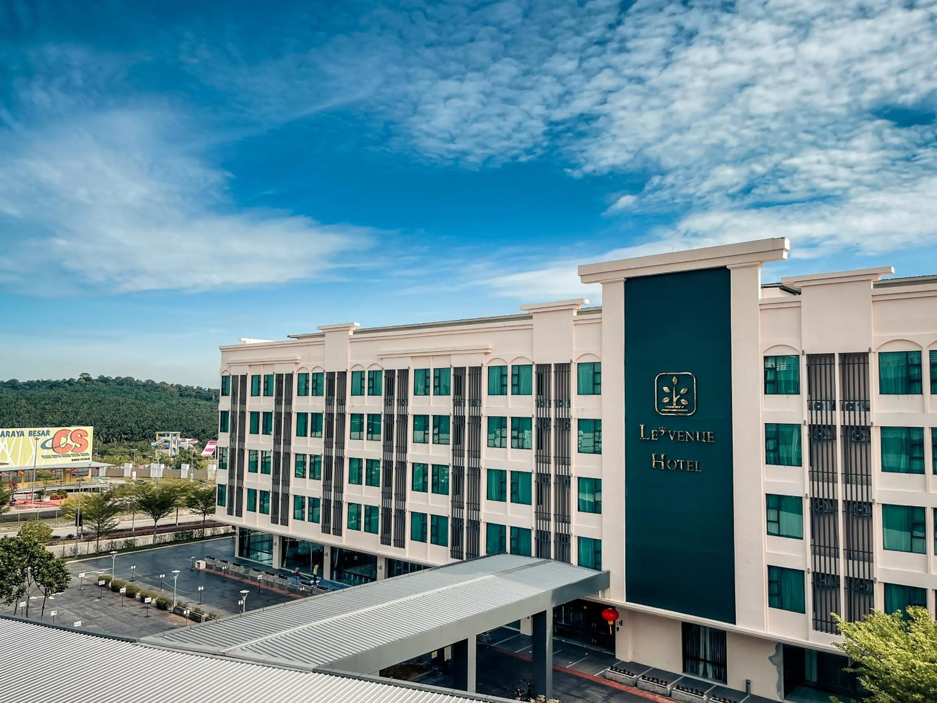 Property building in Le'venue Hotel