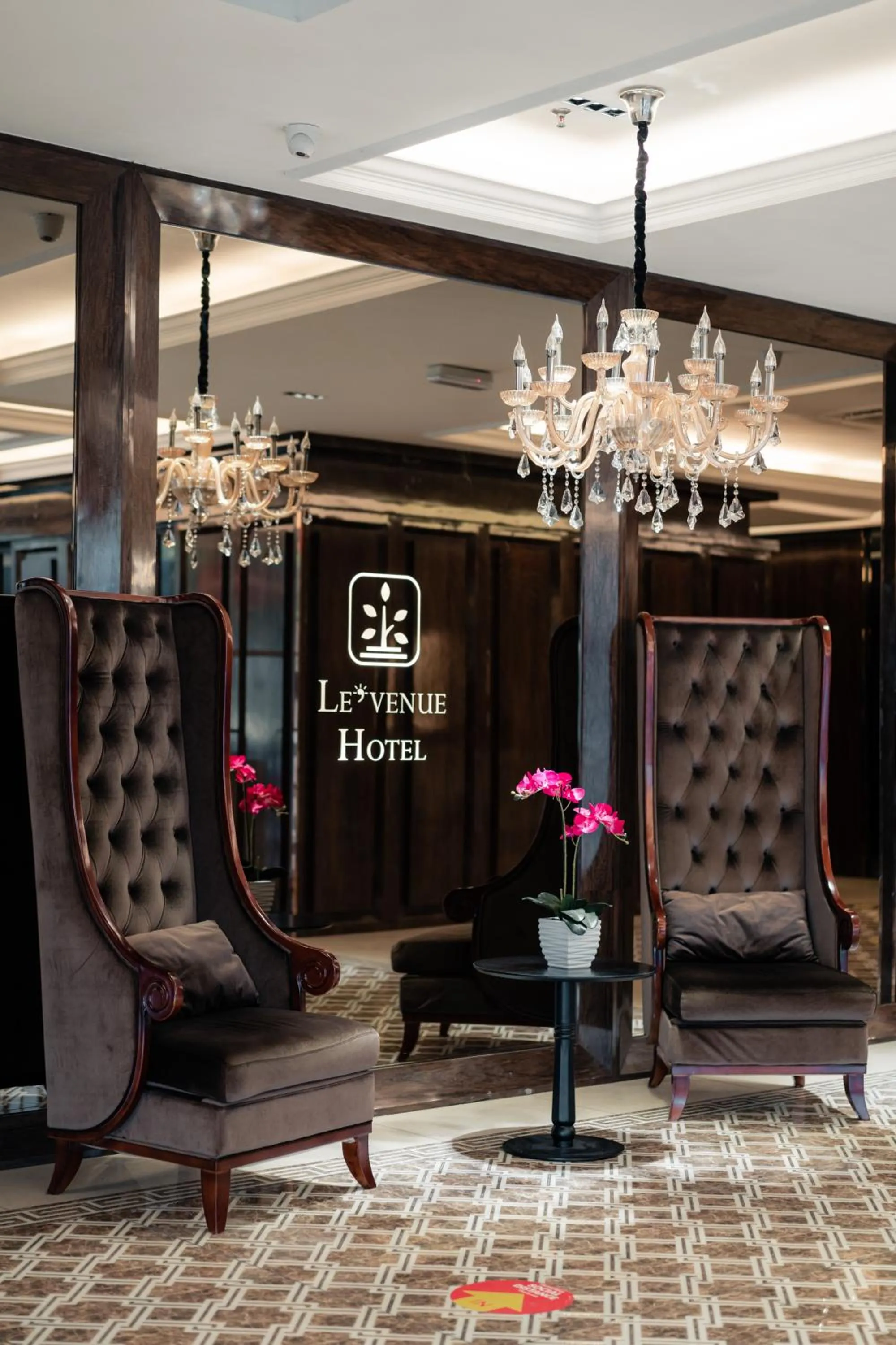 Lobby or reception in Le'venue Hotel
