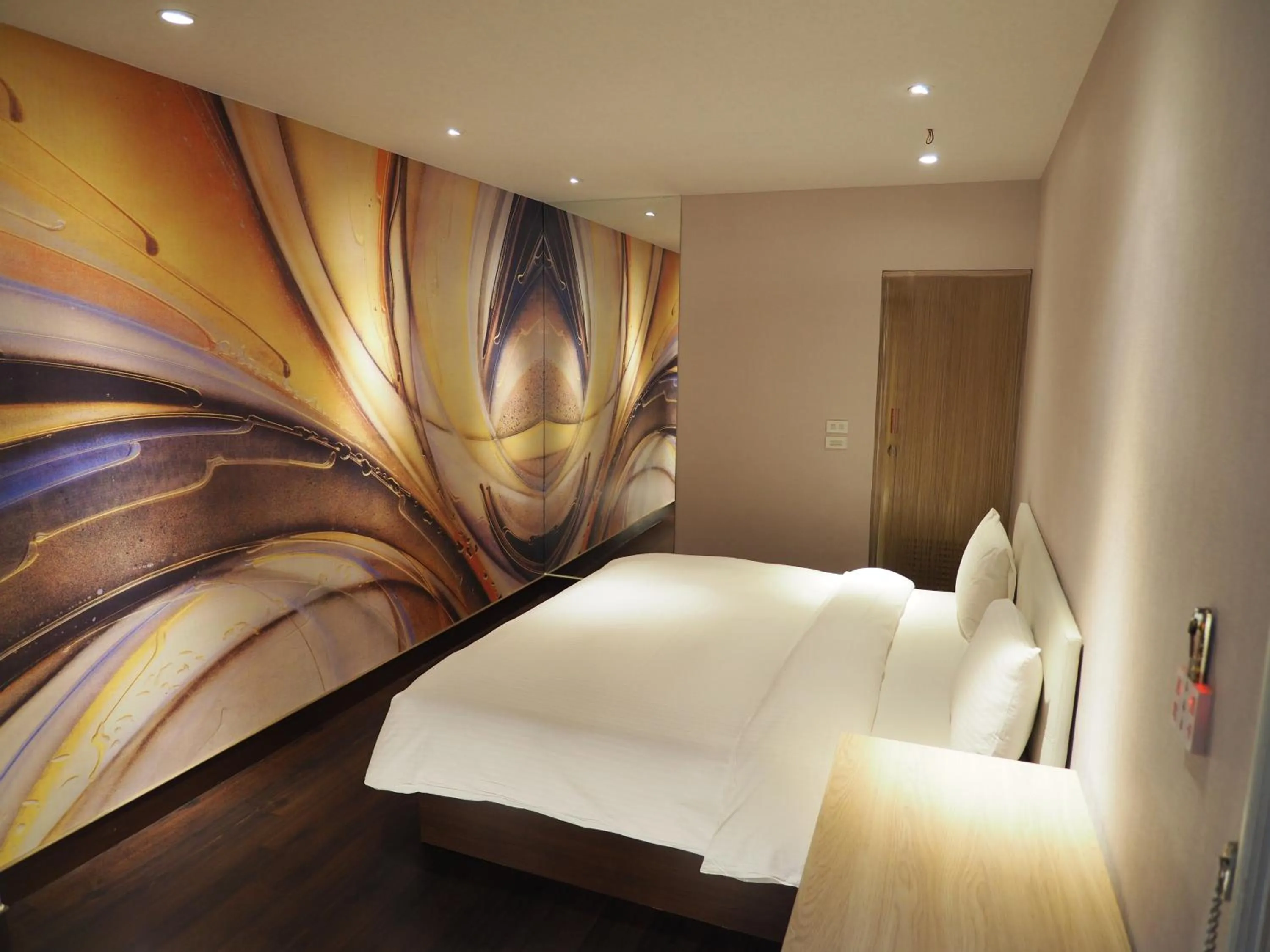 Bed in Day Chen Hotel