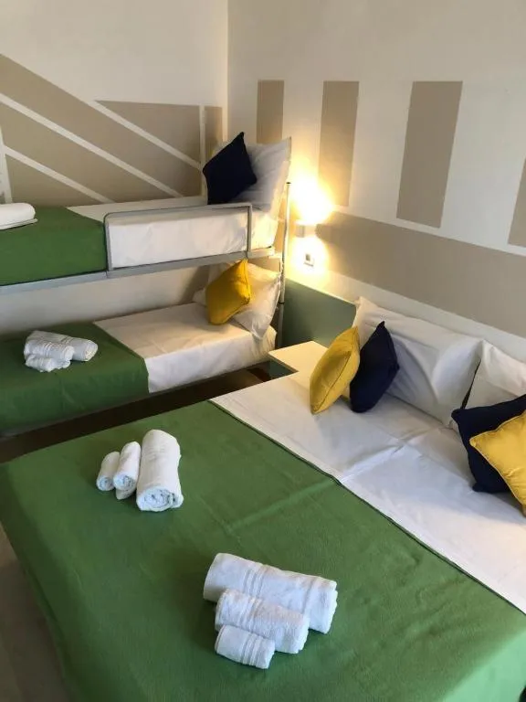 Bed in Hotel Napoleon