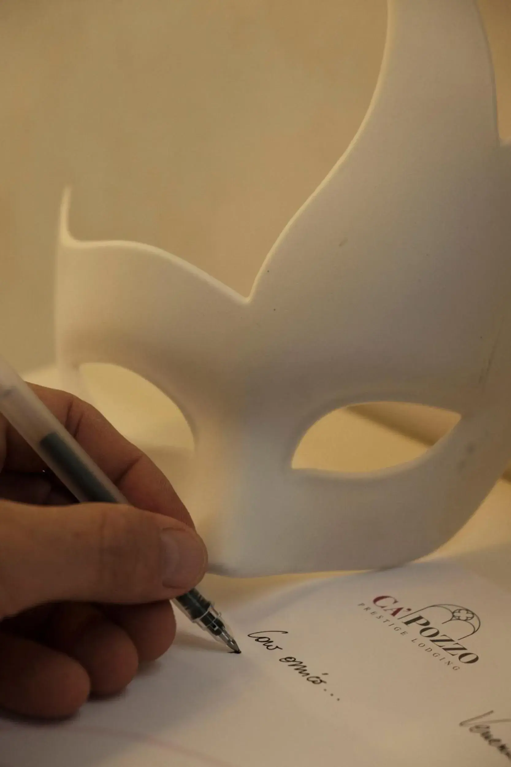 Decorative detail in Ca' Pozzo Inn Decorative detail in Ca' Pozzo Inn