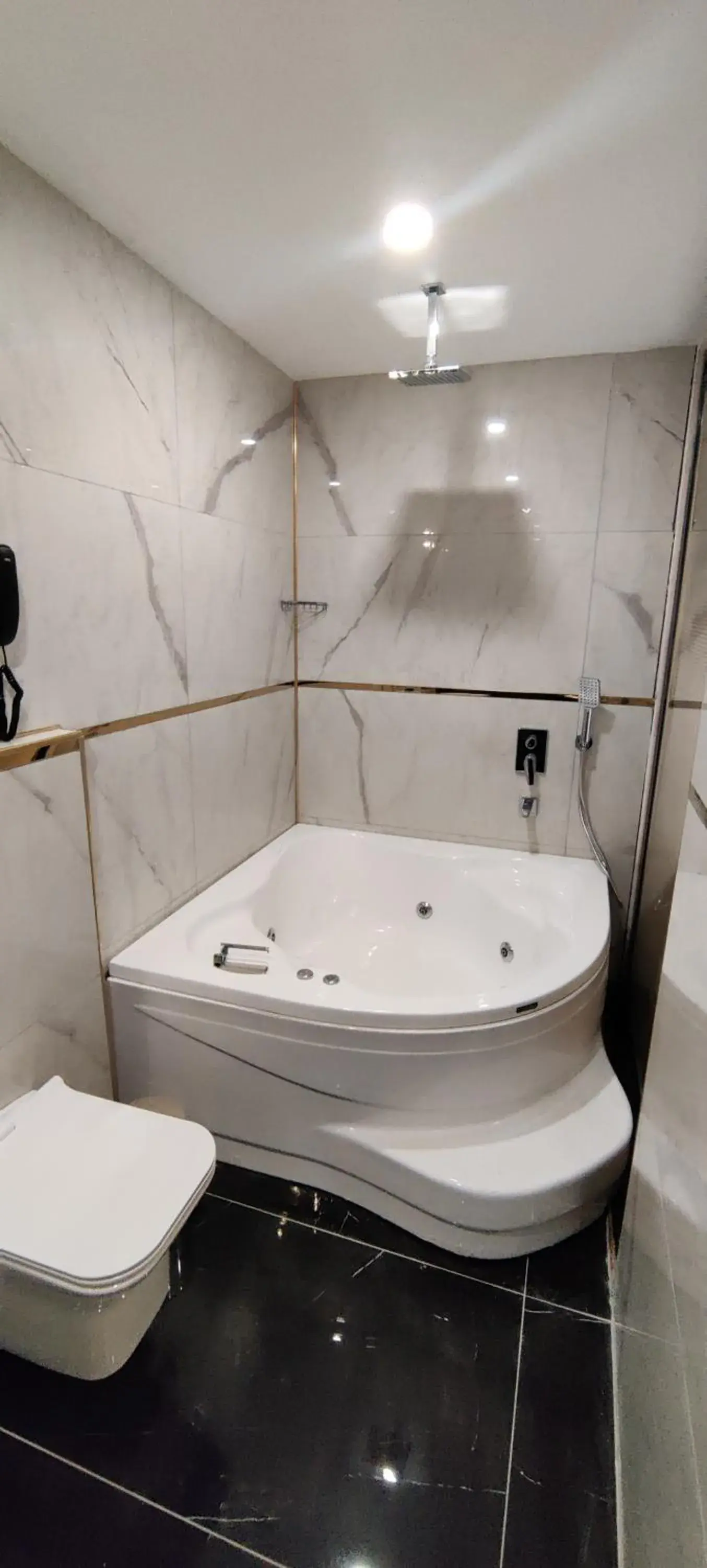 Bathroom in ANEMON MARDIN OTEL Bathroom in ANEMON MARDIN OTEL