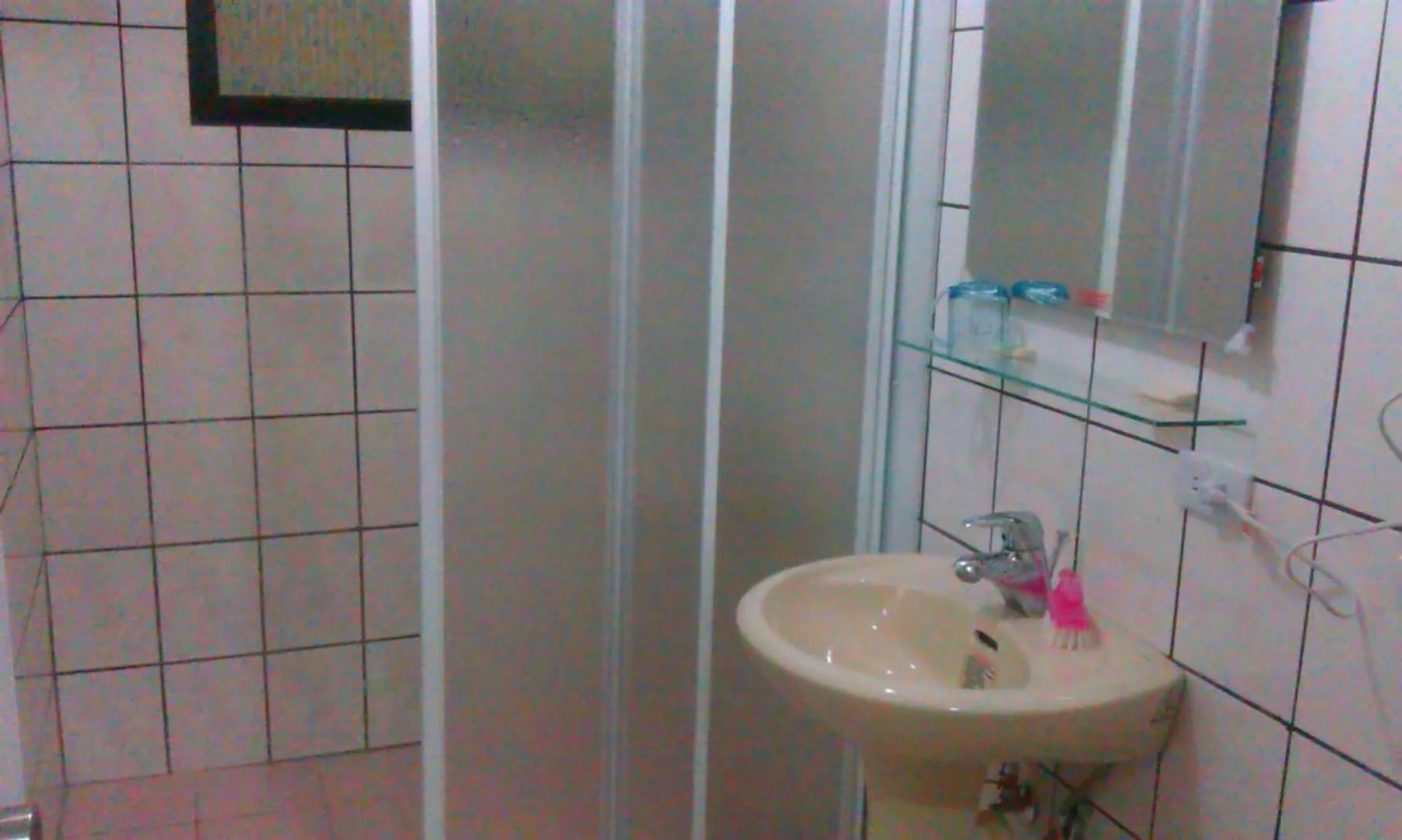 Shower in Yilan Xiang Feng Homestay
