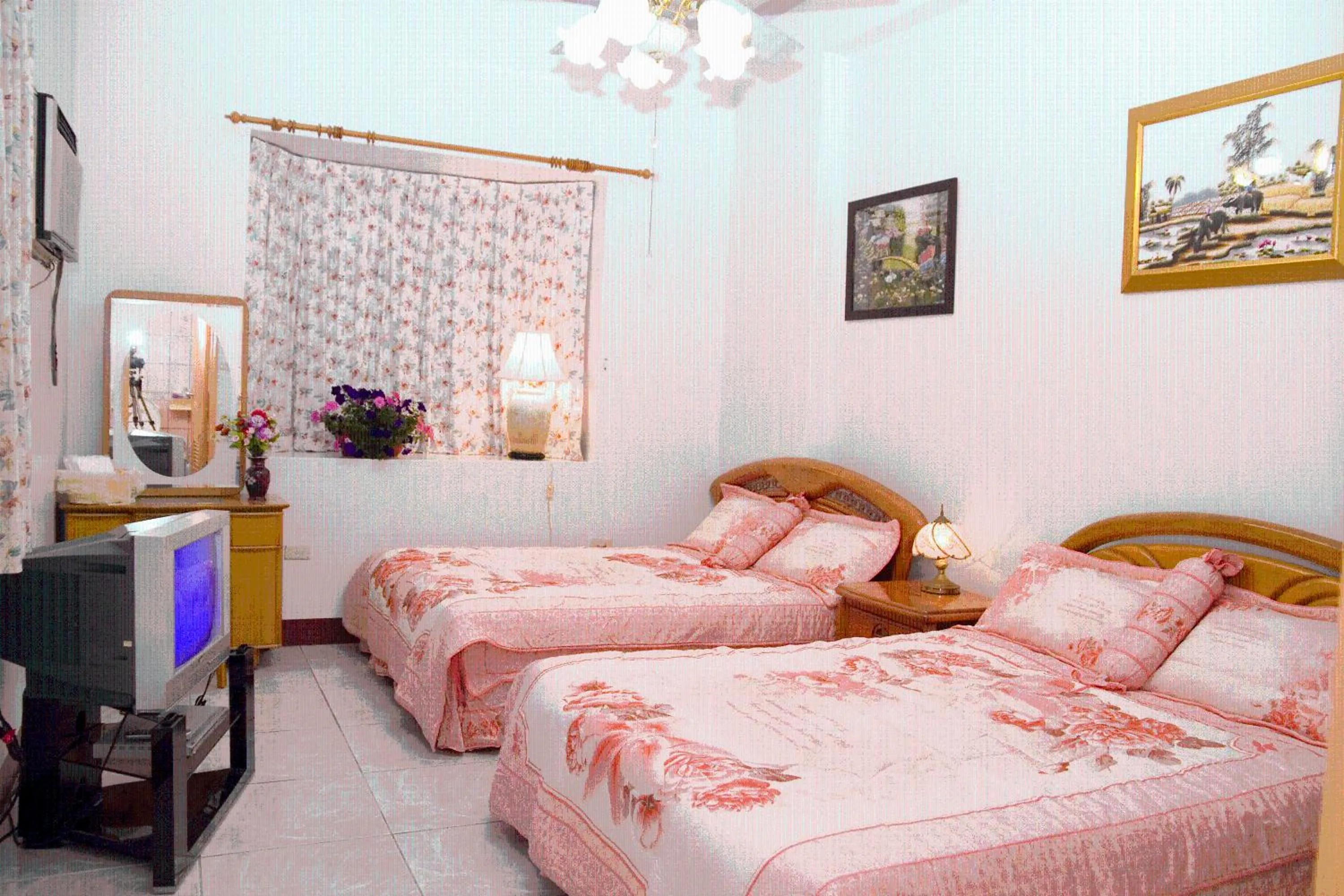 Shower, Bed in Yilan Xiang Feng Homestay