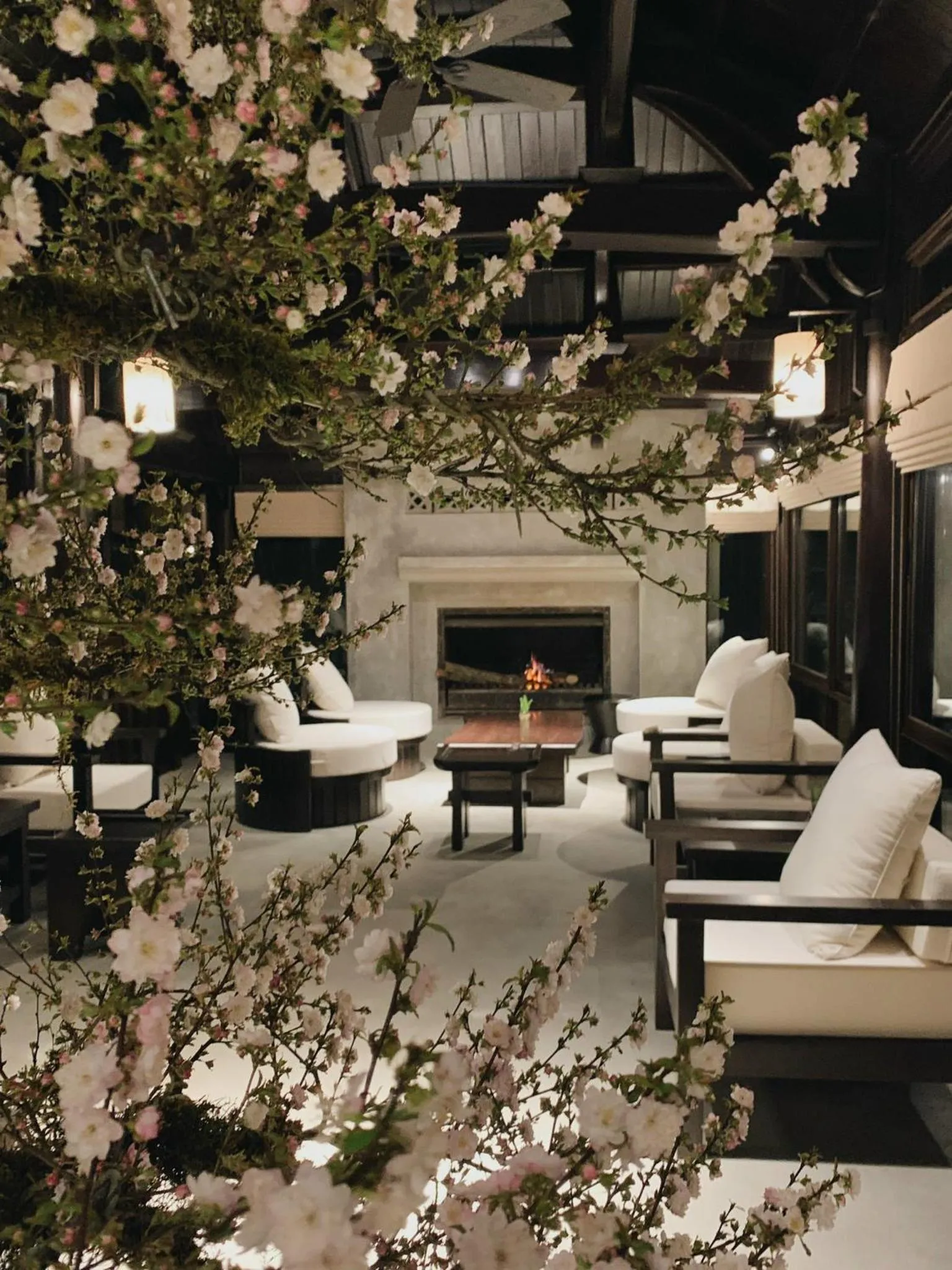 Lounge or bar in Ville De Mont Mountain Resort